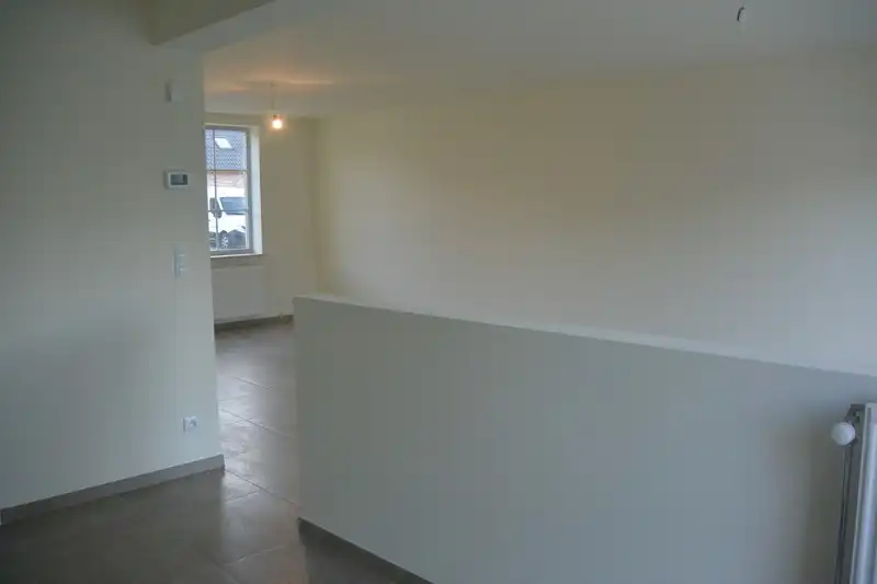 Moderne en energiezuinige woning met 3 slaapkamers, garage en zolder te huur in Heule – perfect voor comfortabel wonen! foto 5