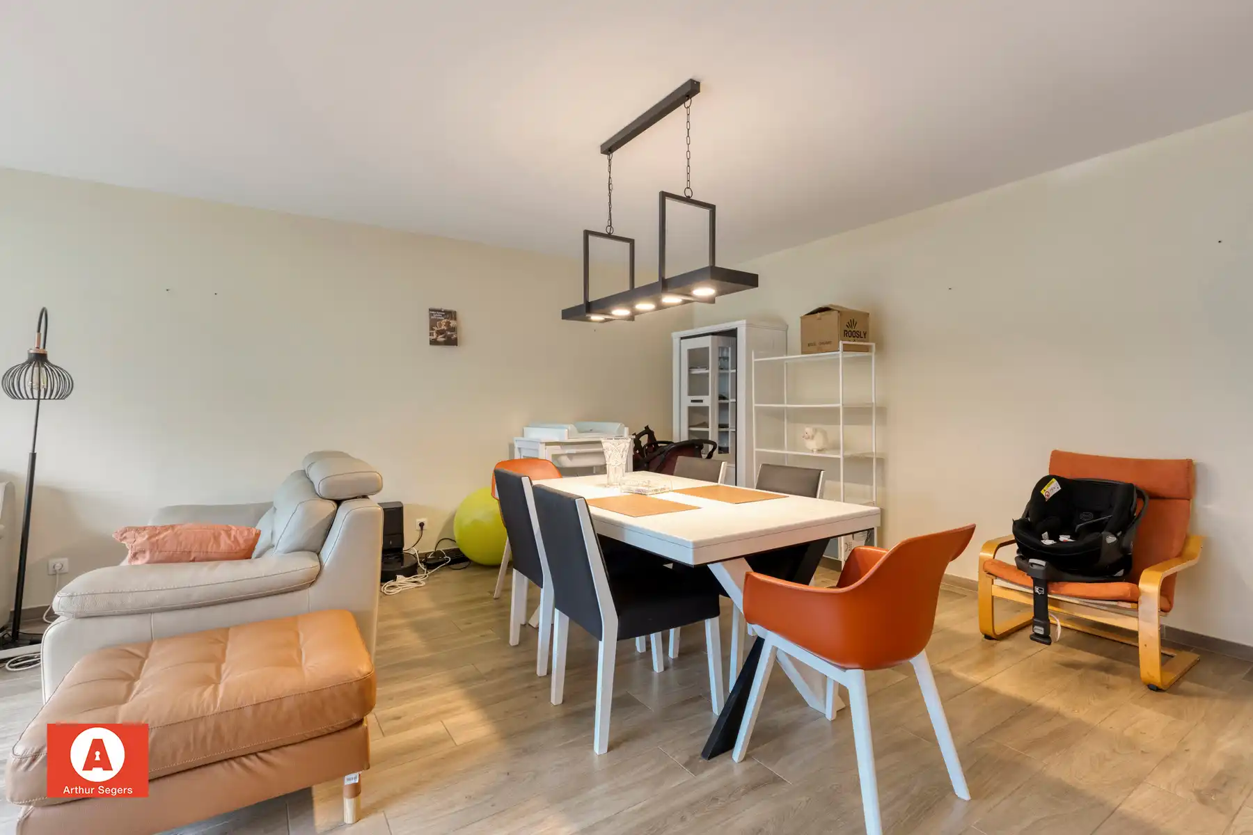 Recente en energiezuinige woning met 3 slaapkamers en tuin. foto 7