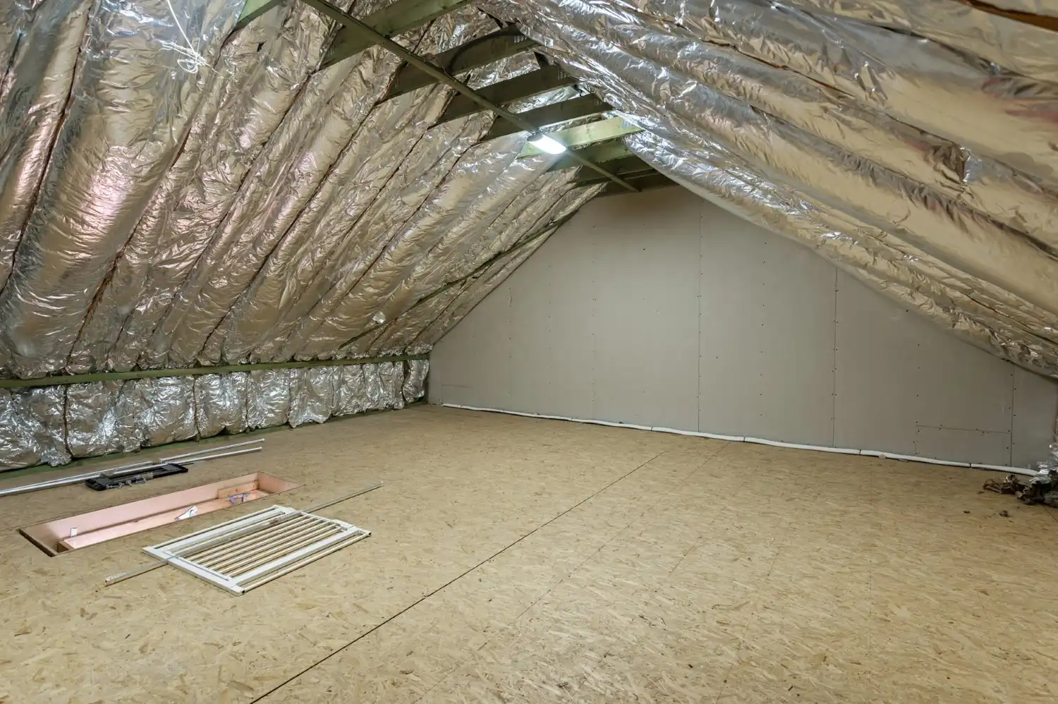 INSTAPKLARE WONING MET 3 SLK, TUIN EN GARAGE! foto 13