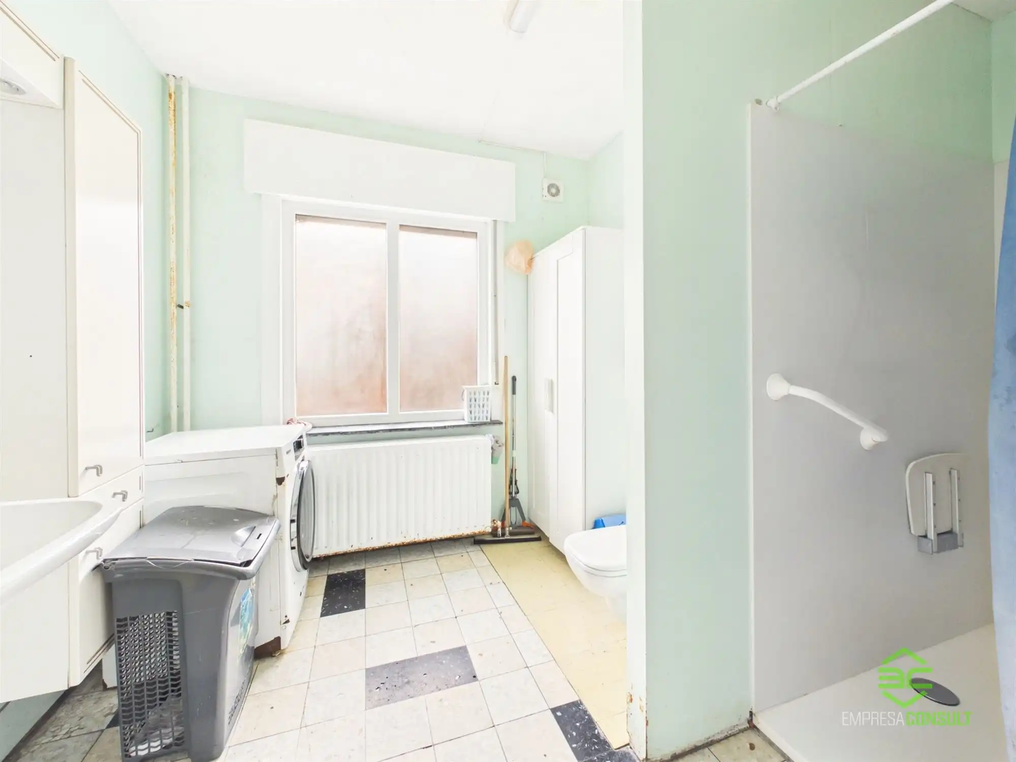 Ruime woning met 4/5 slpk op 13a 24ca in Schaffen! foto 8