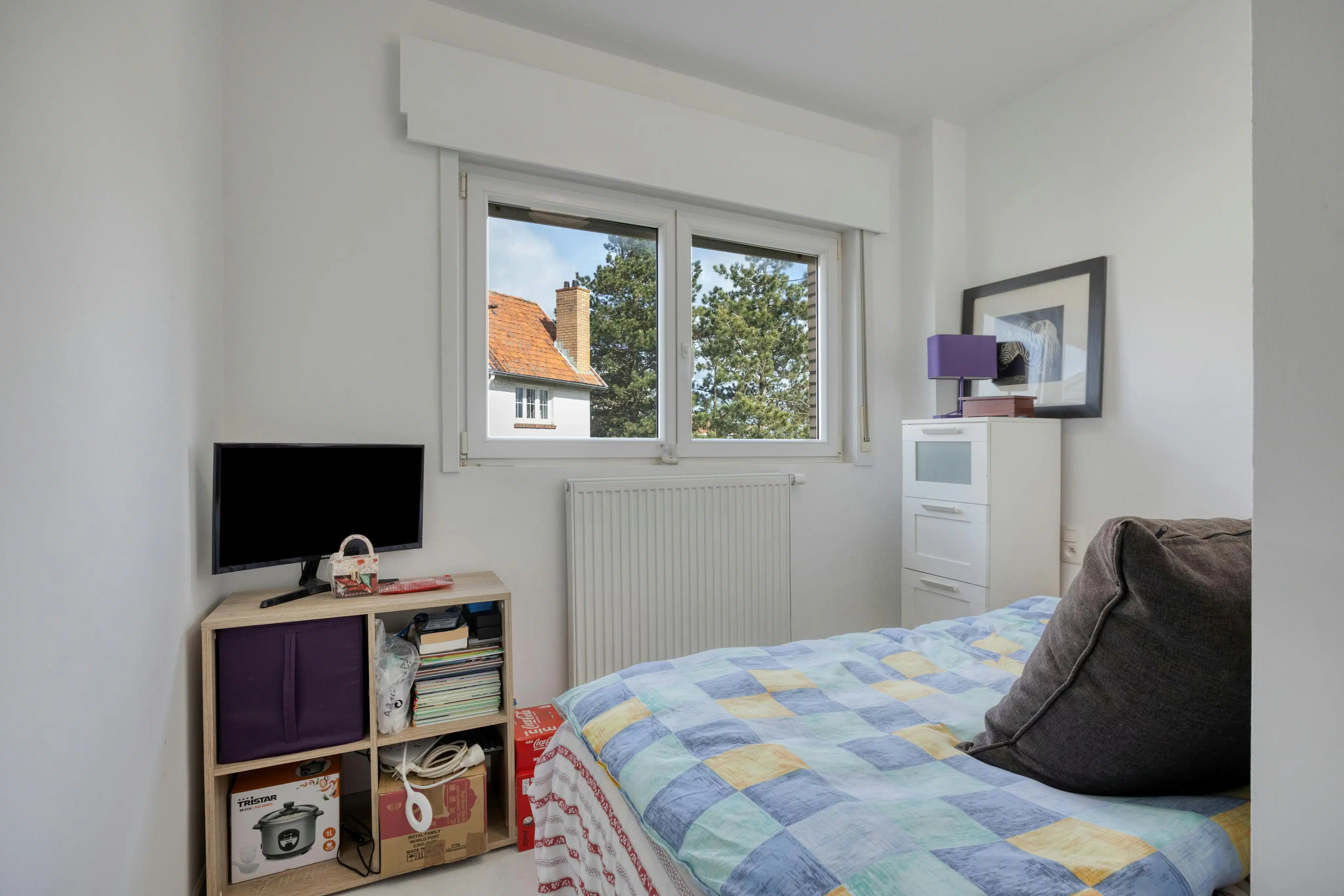 Gerenoveerd hoekappartement met 3 slaapkamers en garage foto 10