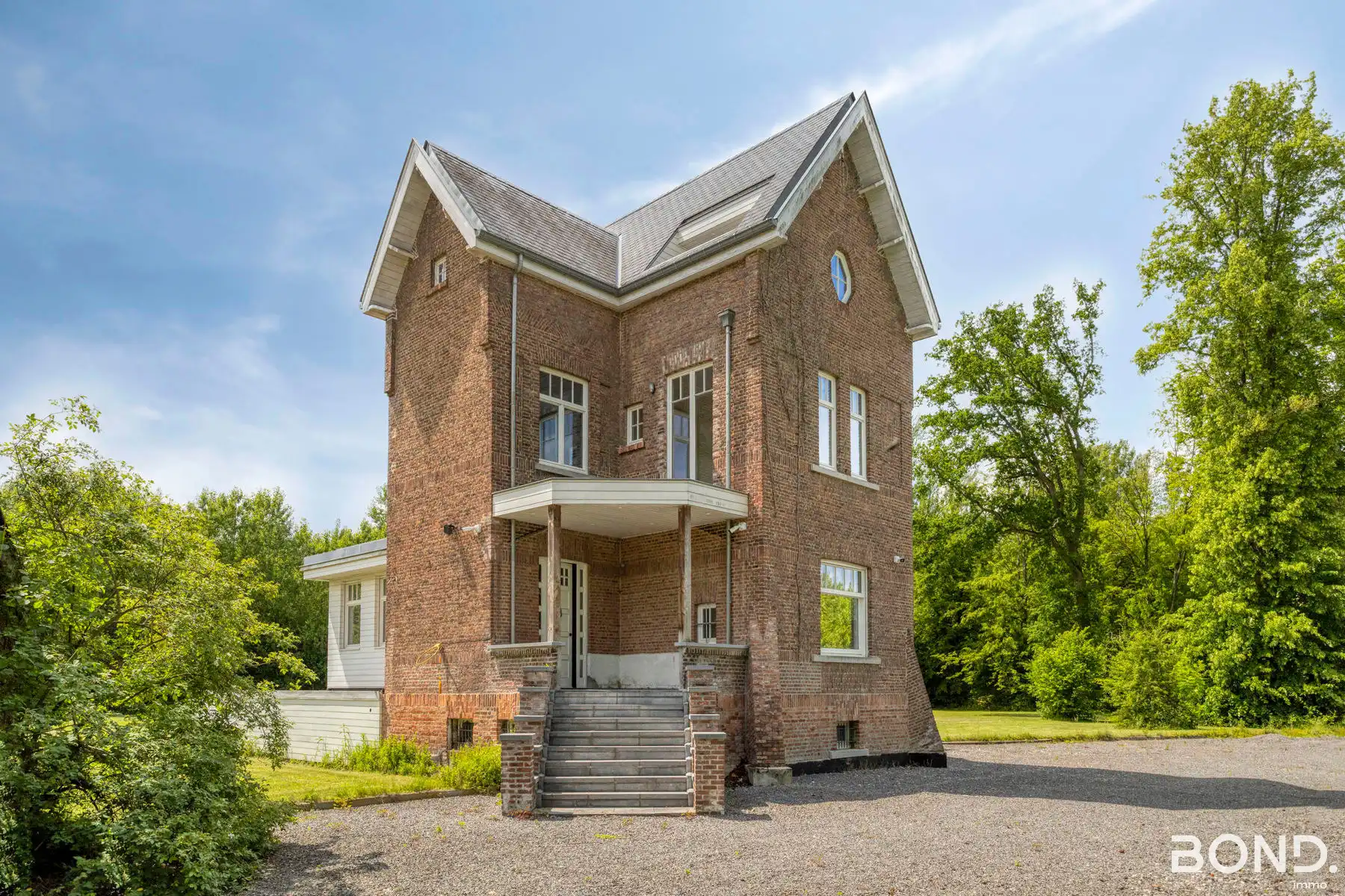 Villa op privédomein van +/- 1,7 hectare foto 16