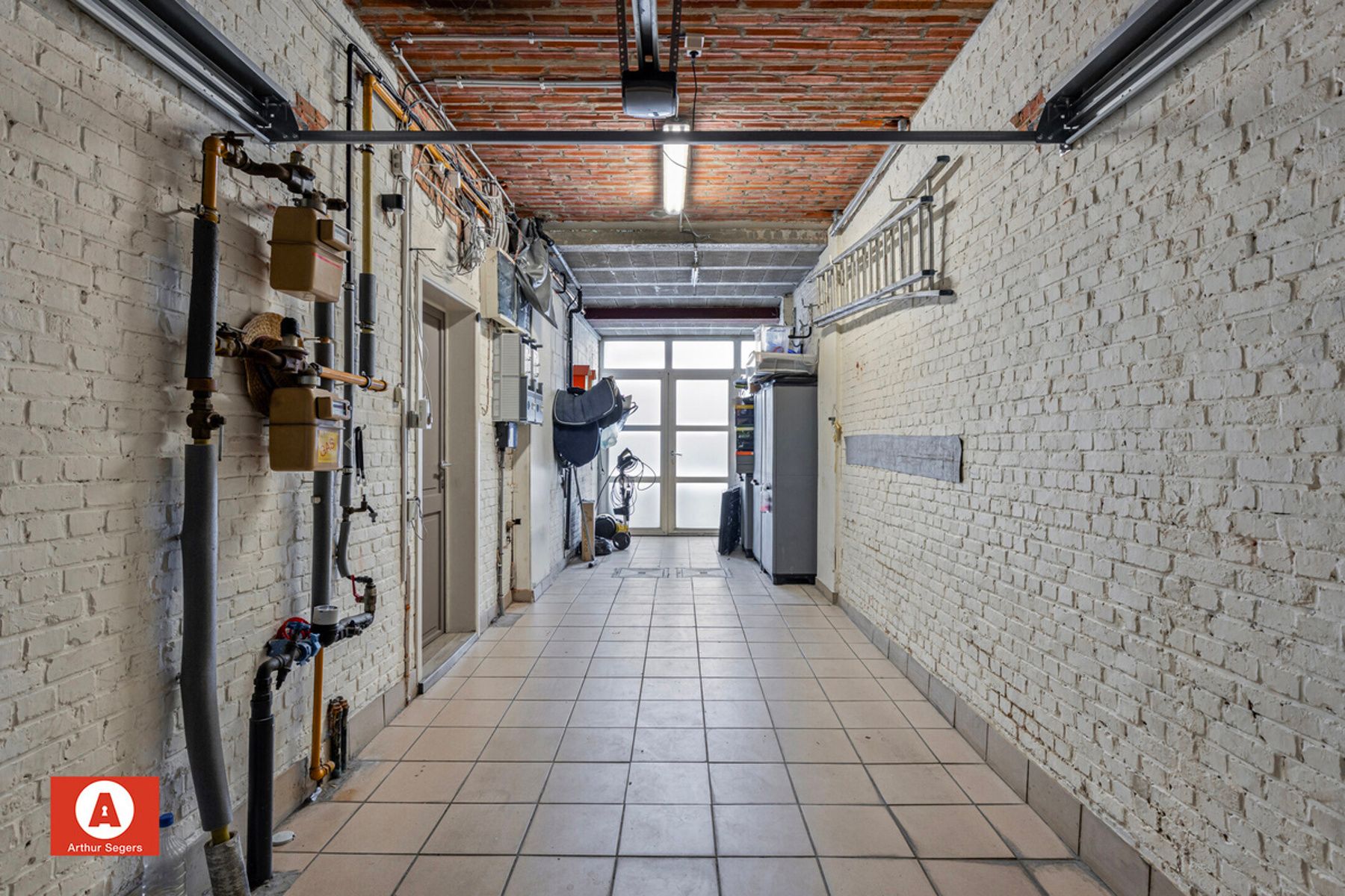 Ruime woning met handelsruimte op topligging in Malderen  foto 26