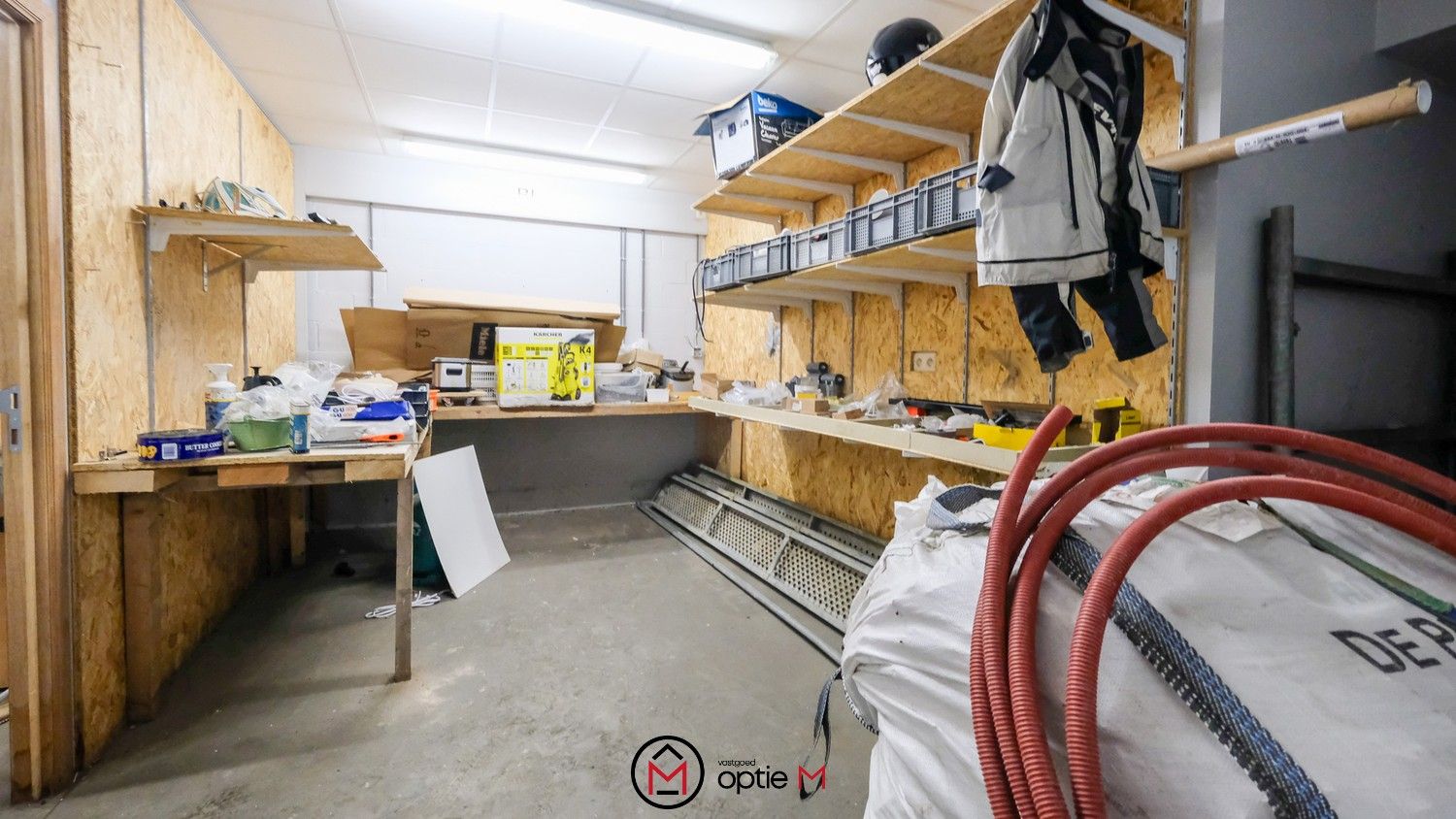 Polyvalente showroom met magazijn te Huur in Paal (Beringen) foto 15