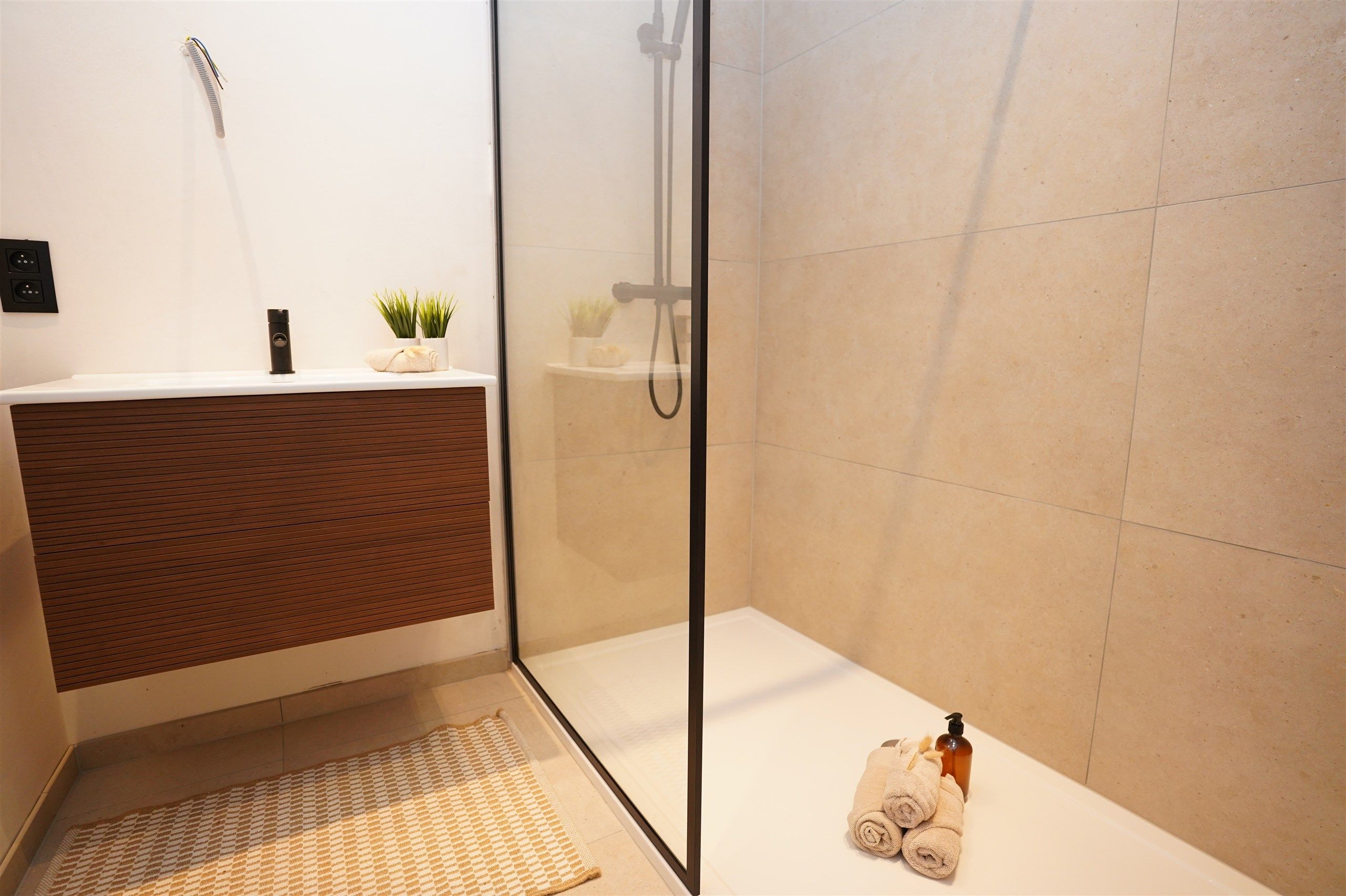 Halfopen nieuwbouwparel op 658 m² – Ruimte, Licht en Leefcomfort foto 25