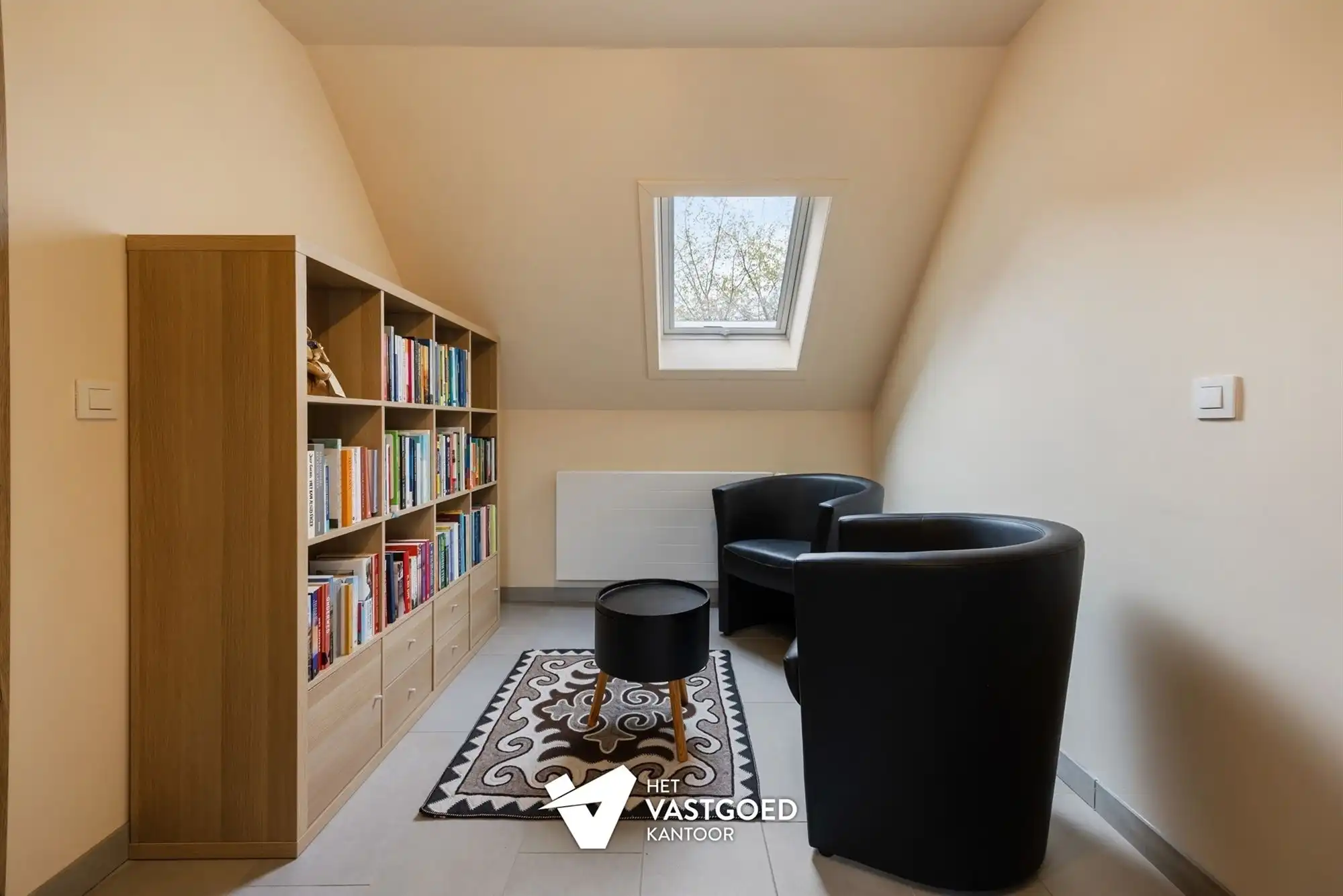 PERFECT ONDERHOUDEN WONING MET 6 SLAAPKAMERS EN WERKHUIS/GARAGE IN GROENE OMGEVING TE VIVERSEL foto 21