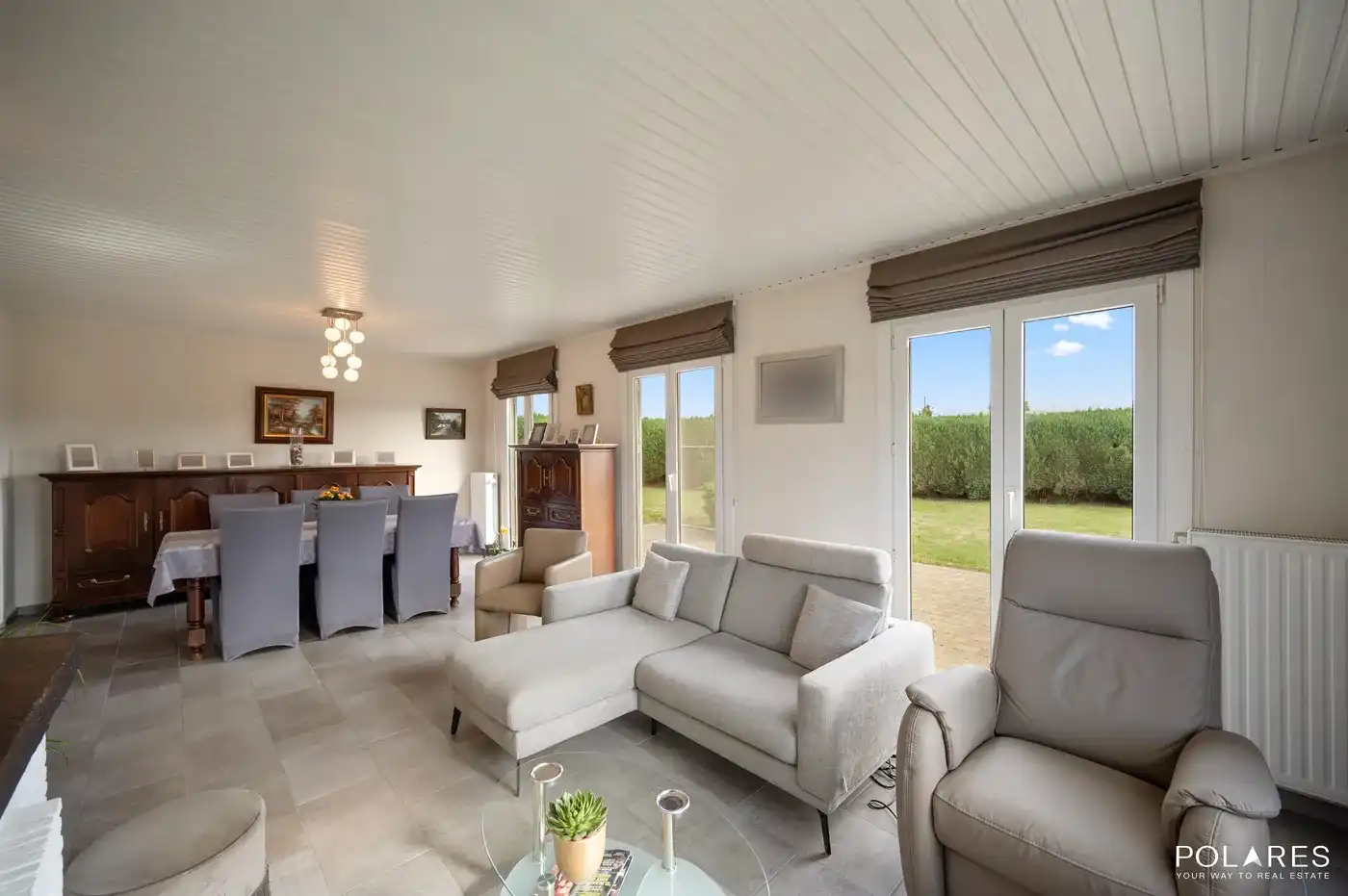 Fantastisch gelegen vrijstaande bungalow foto 12