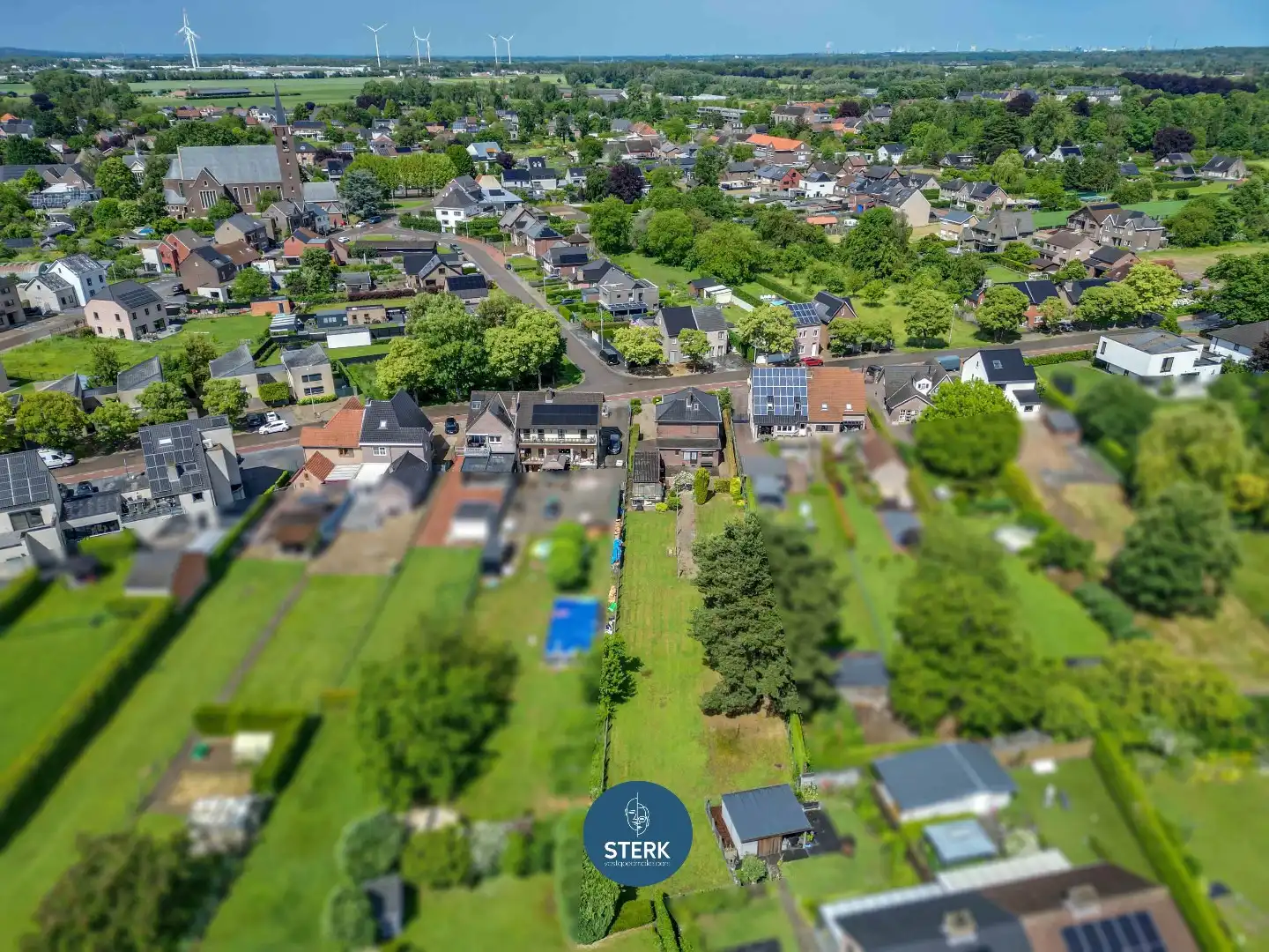 OP TE KNAPPEN GEZINSWONING OP EEN RUIM PERCEEL VAN 15A 31CA TE REKEM !  foto 24