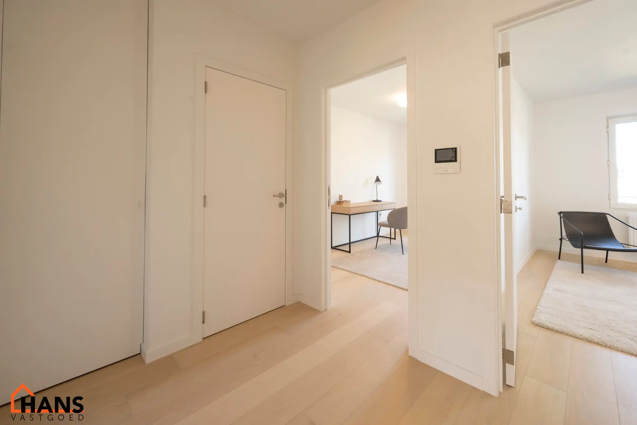 Gerenoveerd appartement foto 13