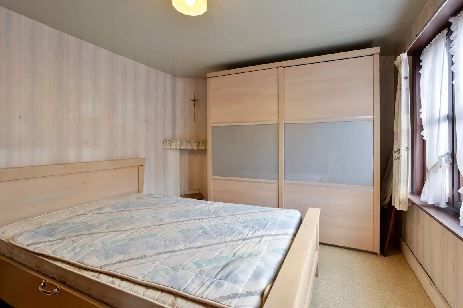 Te renoveren halfopen woning met 3 slpks op 604 m² te St.-Jozef-Olen ! foto 7