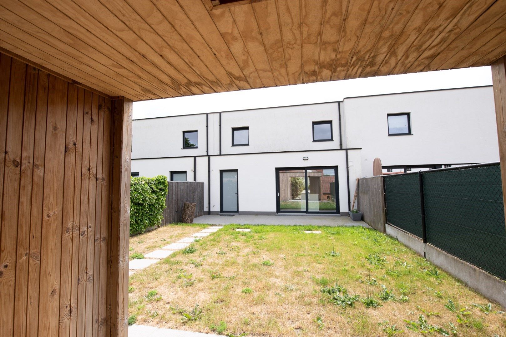 Verrassend ruime BEN-woning TE HUUR op zeer mooie ligging te Waregem. foto 20