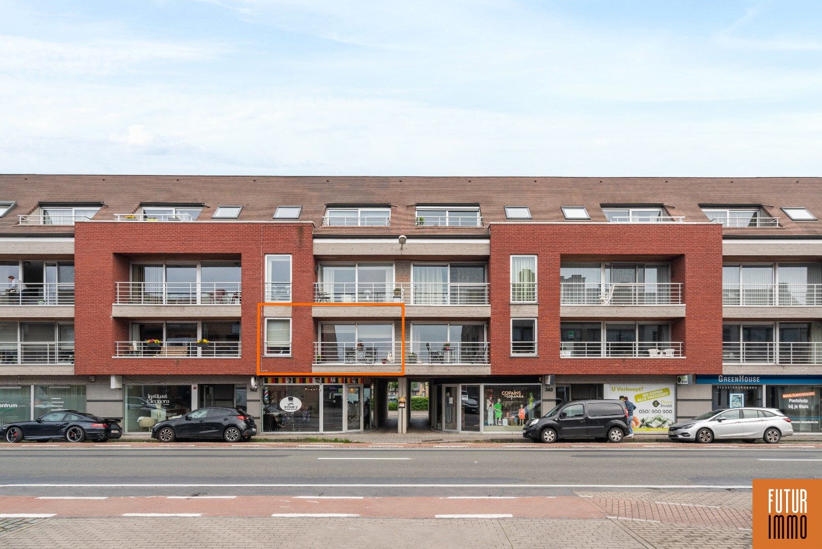 Appartement eerste verdiep foto 1