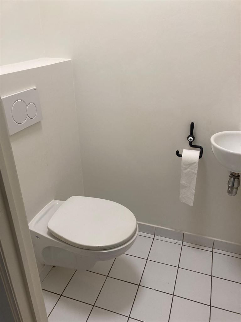 Gezellig dakappartement met 1 slaapkamer vlakbij de Markt. foto 5