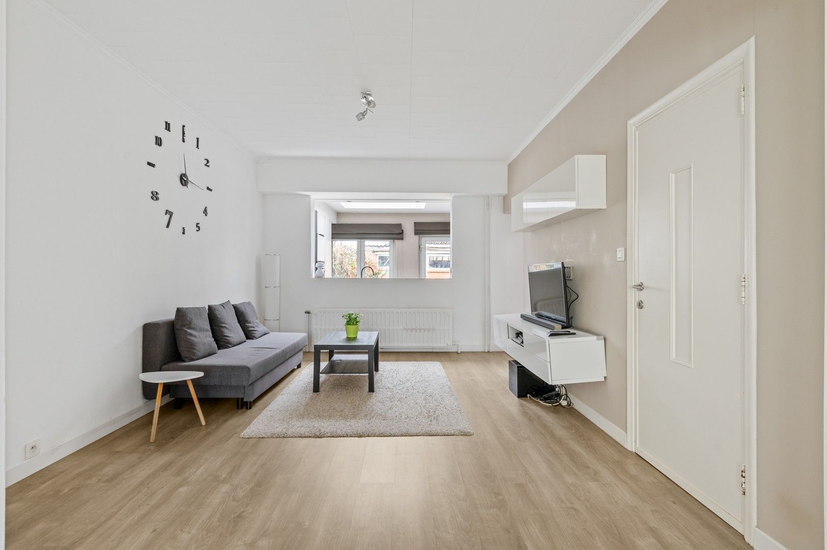 Knappe eengezinswoning met 3 slaapkamers en zonnige tuin foto 4
