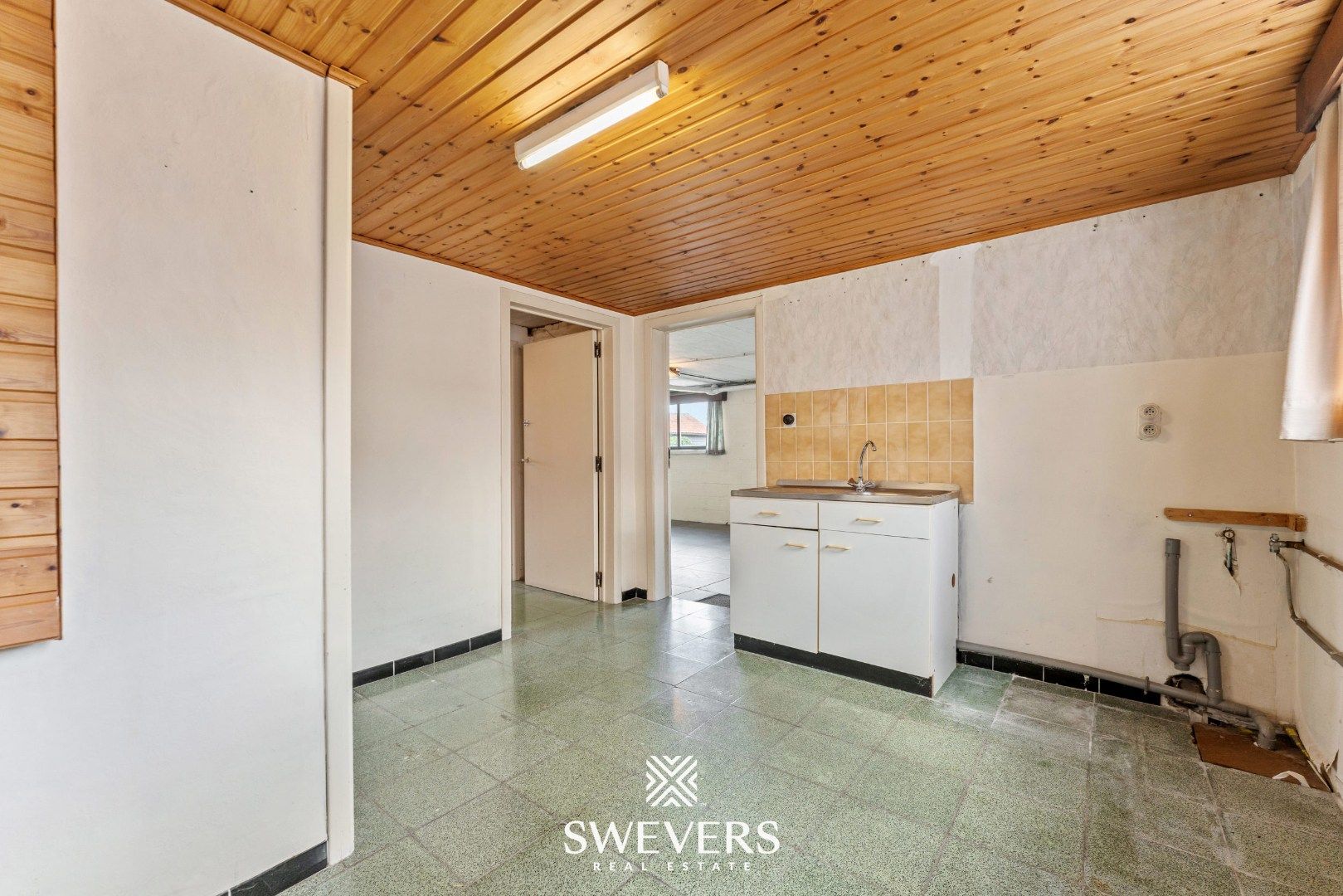 Ruime gezinswoning met renovatiepotentieel in Borgloon foto 23