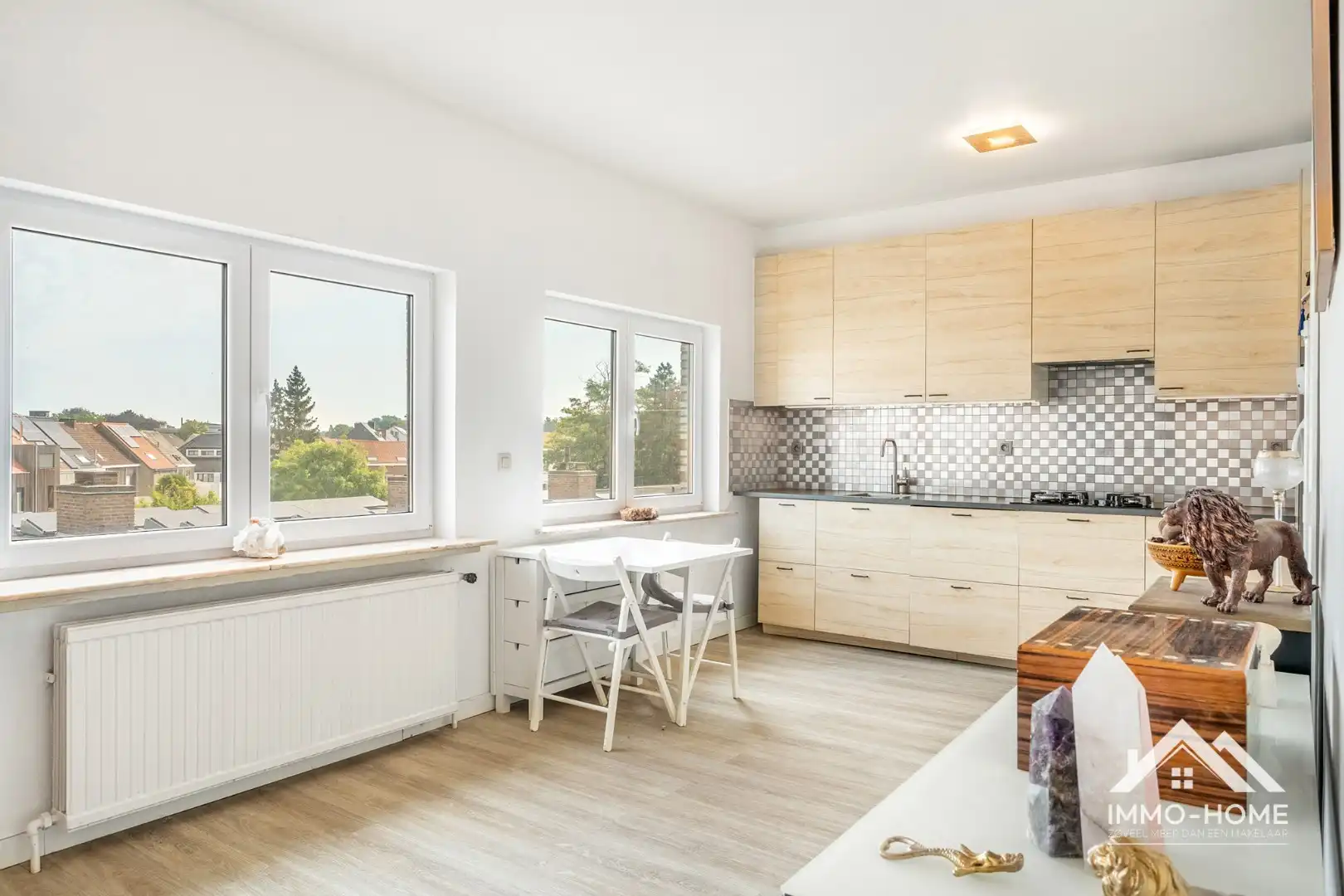 Instapklaar dakappartement met garage op een boogscheut van het centrum Gent!  foto 4