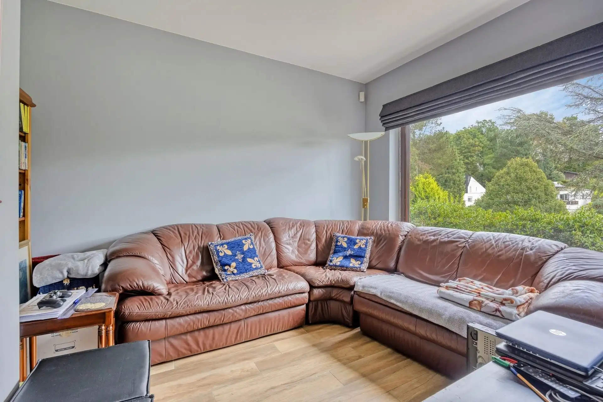 Perfect onderhouden villa in rustige straat foto 18