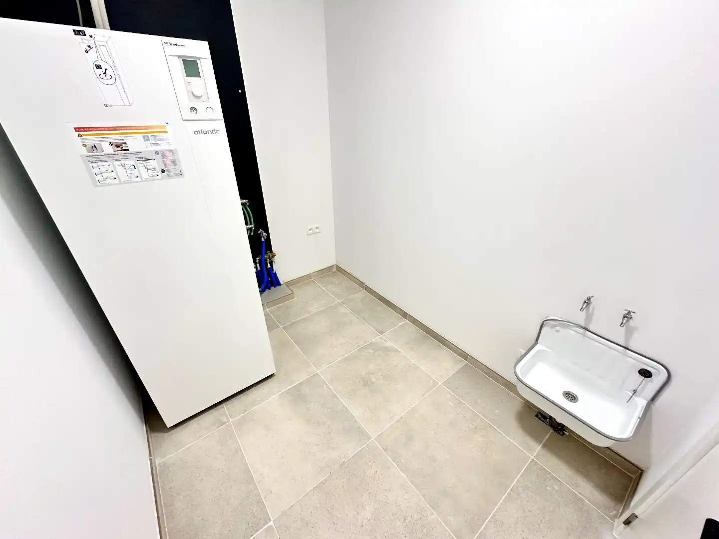 Nieuwbouwwoning te huur in Heers met drie slaapkamers  foto 9