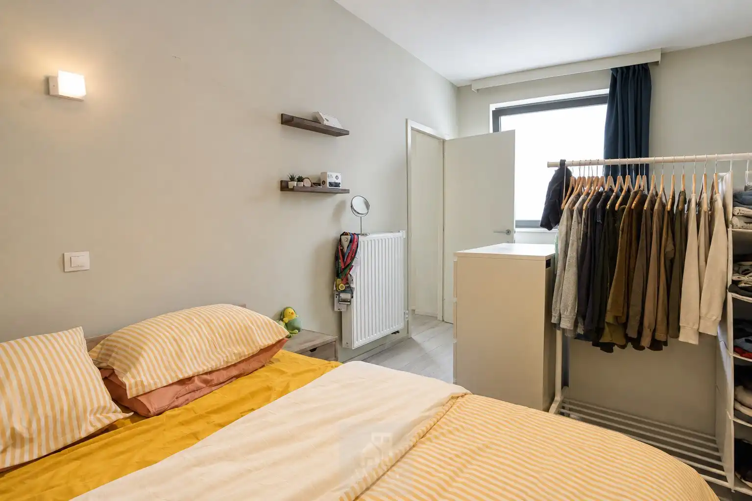 Ruim en energiezuinig 4-slaapkamer appartement met inpandig terras en overdekte autostaanplaats foto 11