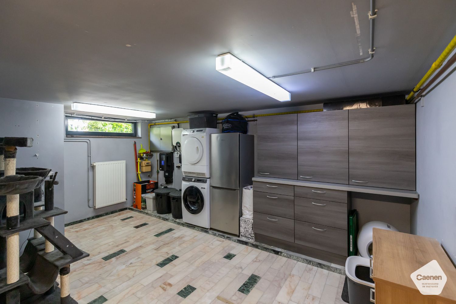 UNIEKE & LUCHTIGE ALLEENSTAANDE WONING met 4 SLAAPKAMERS ,RUIME GARAGE en TUIN foto 17