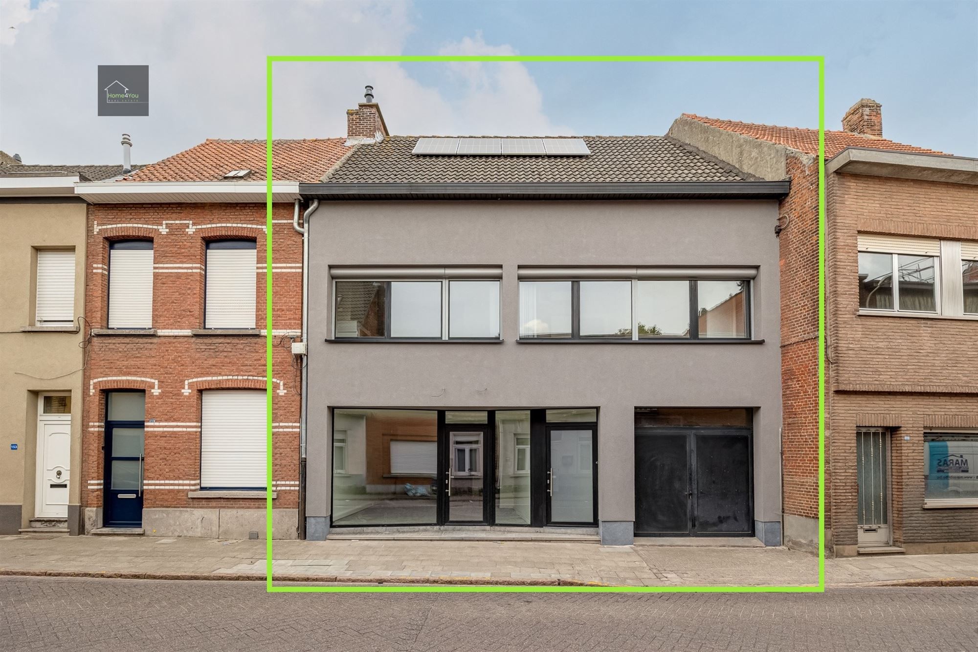 Handelshuis met duplex en 2 aparte tuinen foto {{pictureIndex}}