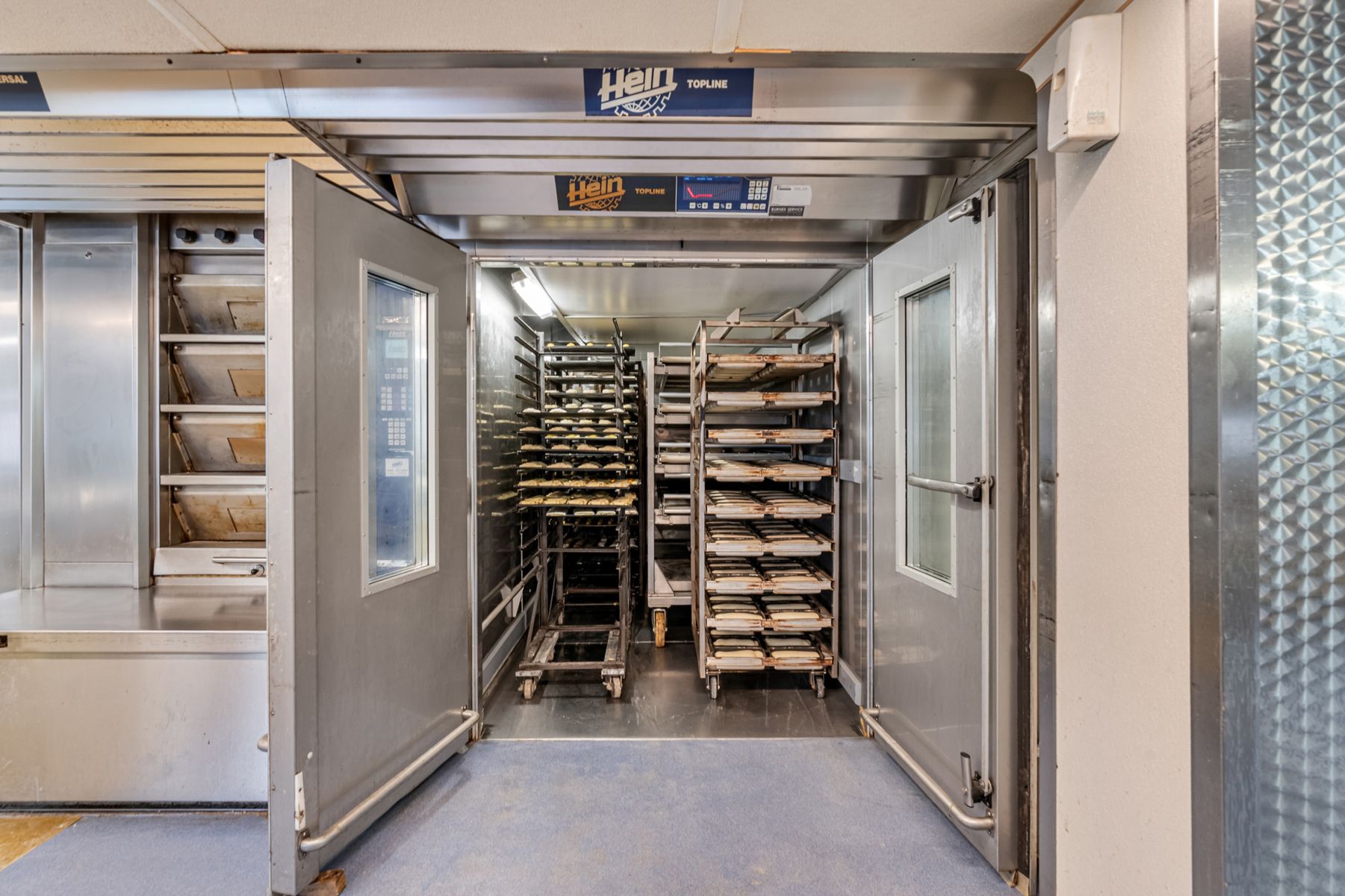 Vernieuwd handelspand met veel mogelijkheden foto 19