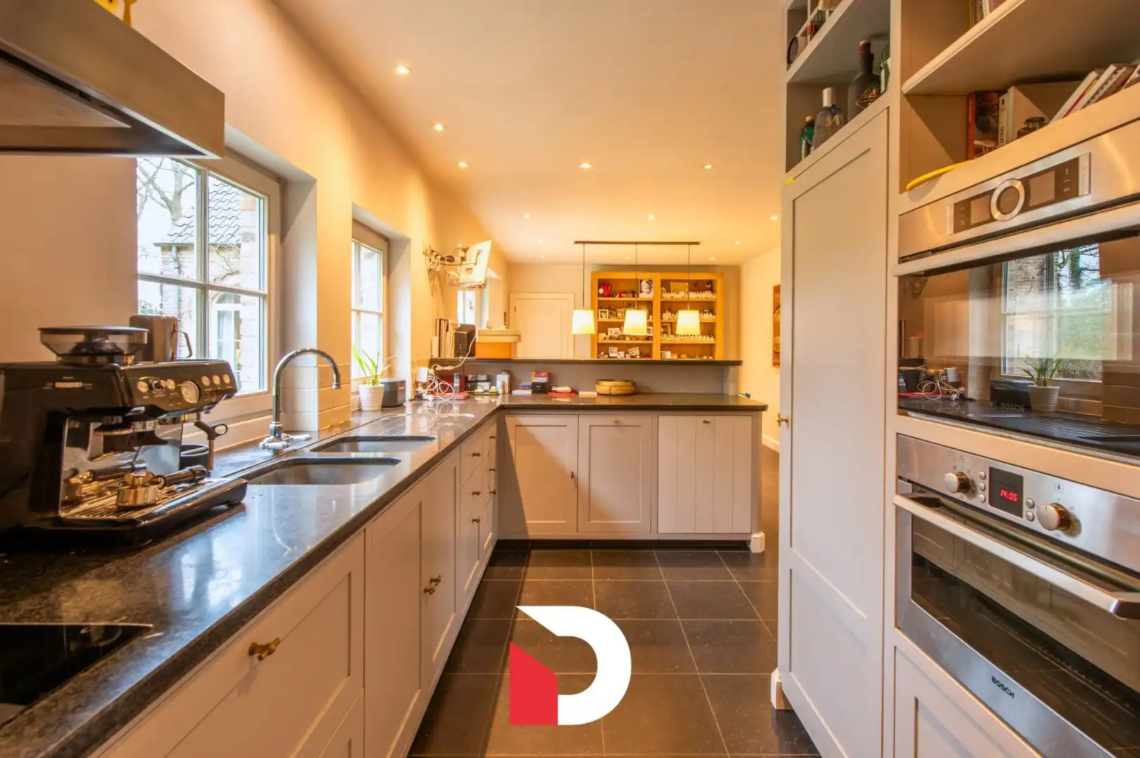 Exclusief landhuis op uniek domein aan Merkemveld te Zedelgem foto 15