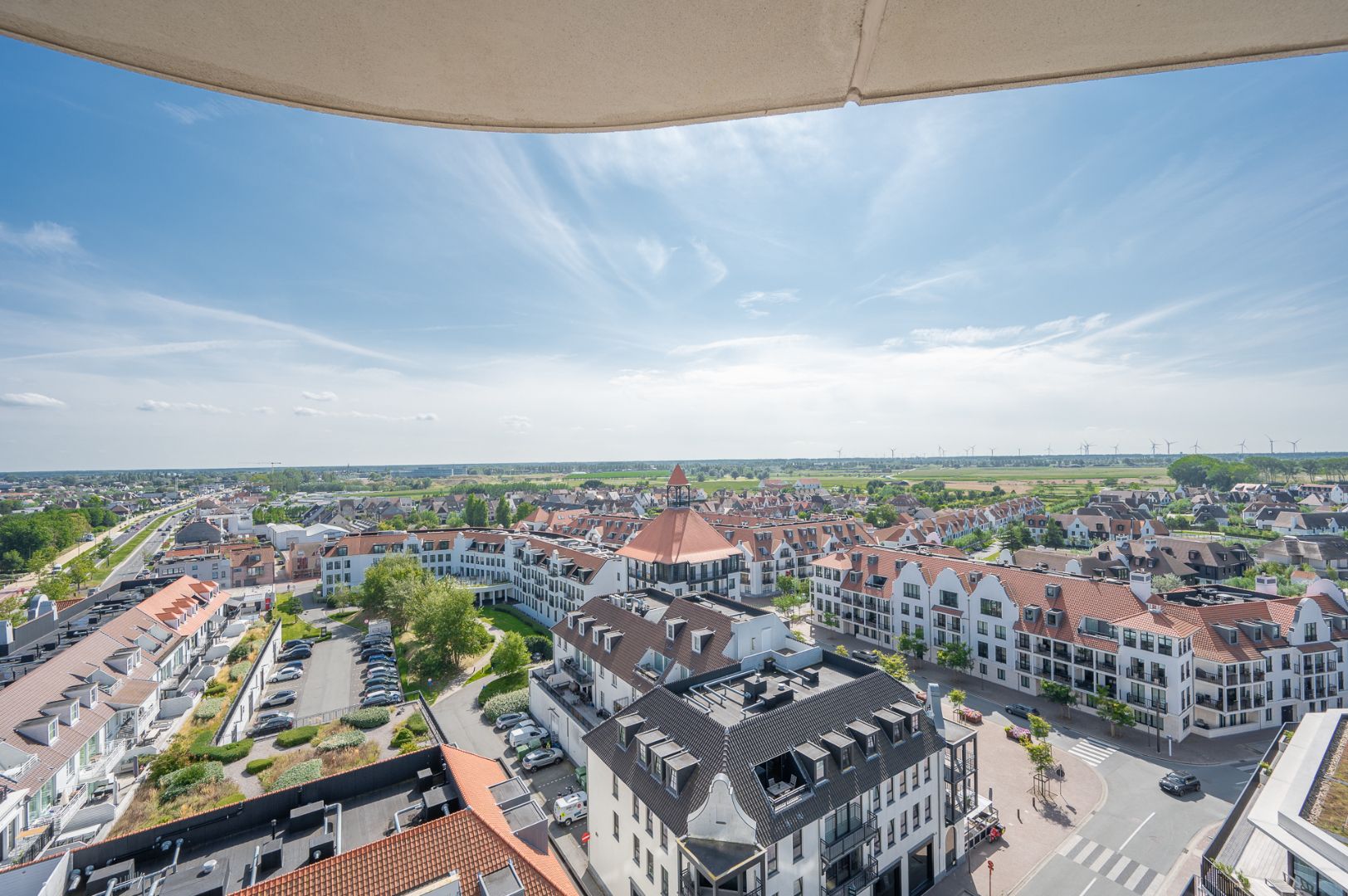 Luxueus appartement tot in detail afgewerkt met een fenomenaal zicht foto 3