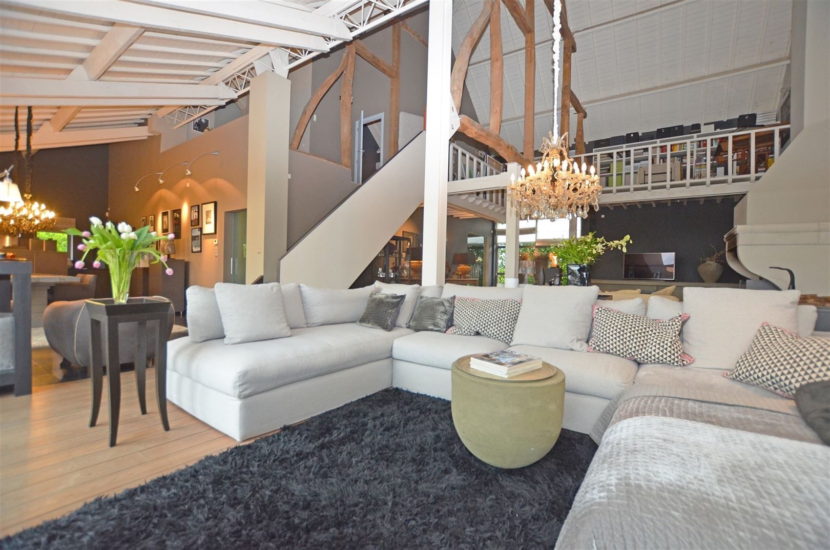 Volledig gerenoveerd landhuis op 1,44 ha tussen de velden foto 4