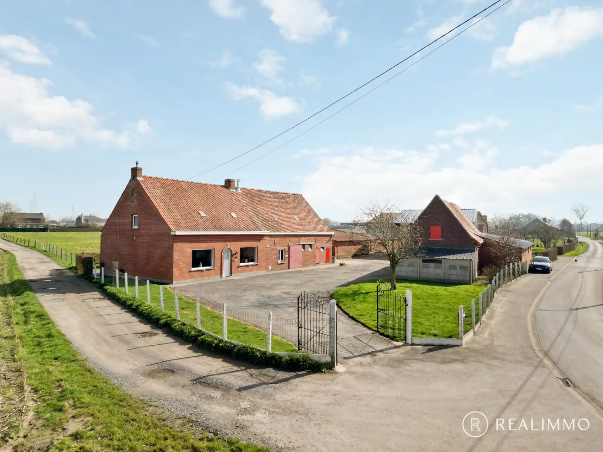 Hoofdfoto van de publicatie: Boerderij op 22&nbsp;277 m² in Lendelede