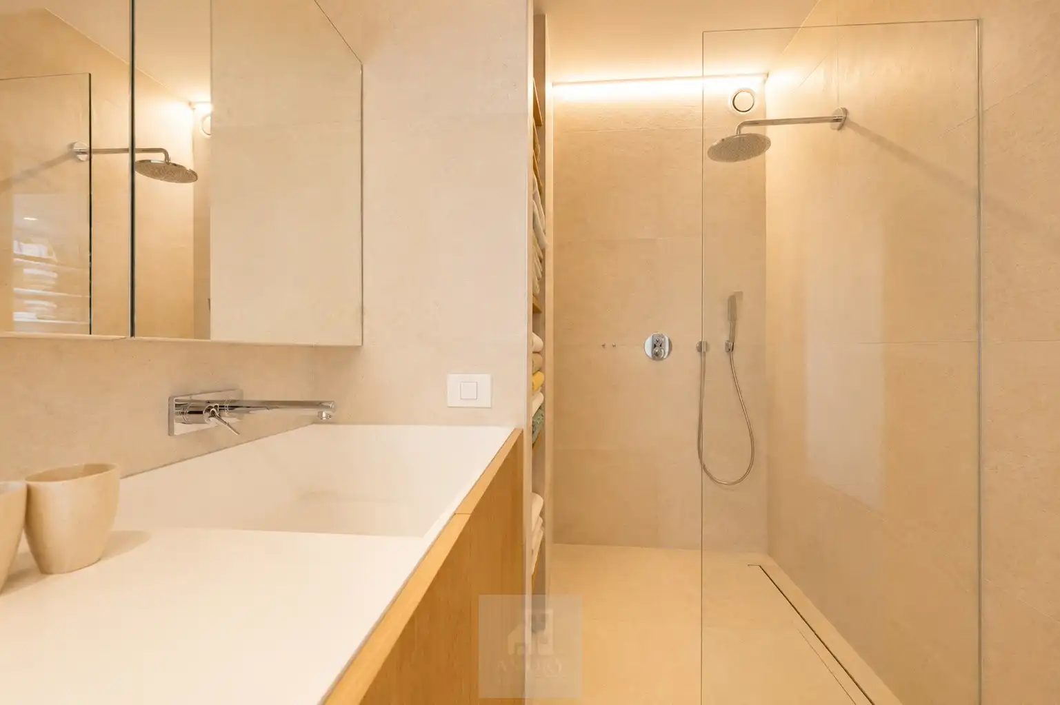 Recent high-end appartement in het centrum van Gent foto 16