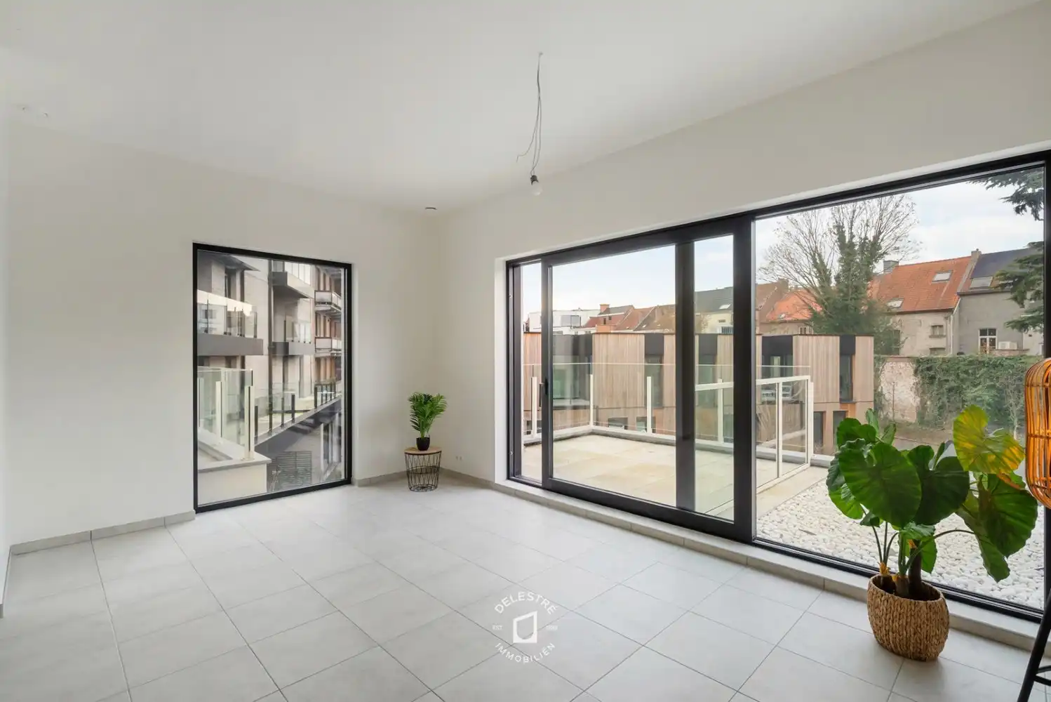 BEN APP. BOTANIKKEN HOF MET GROOT TERRAS, sterke investering op topligging foto 8