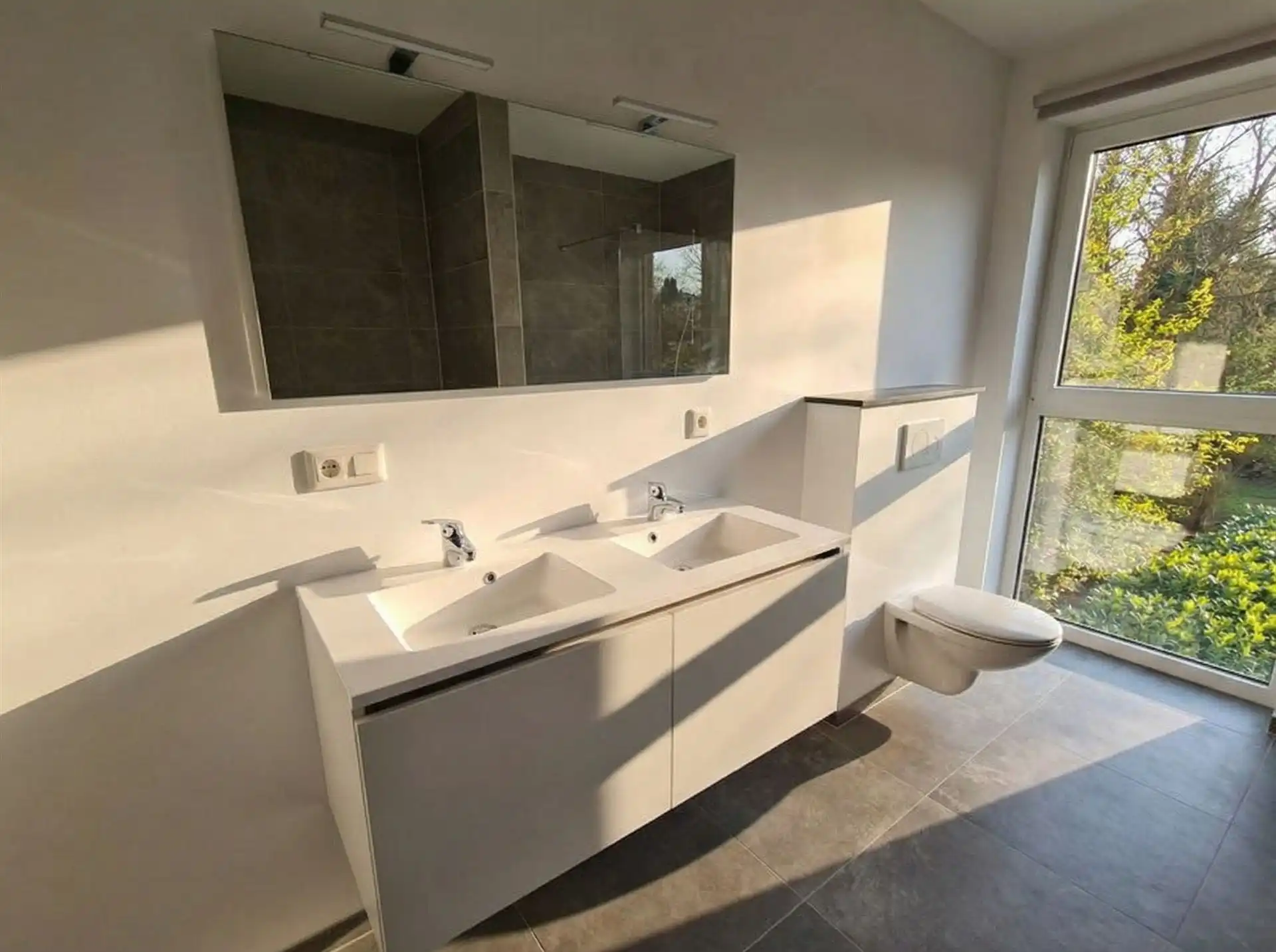 Vrijstaande gezinswoning met tuin in rustige omgeving. foto 16