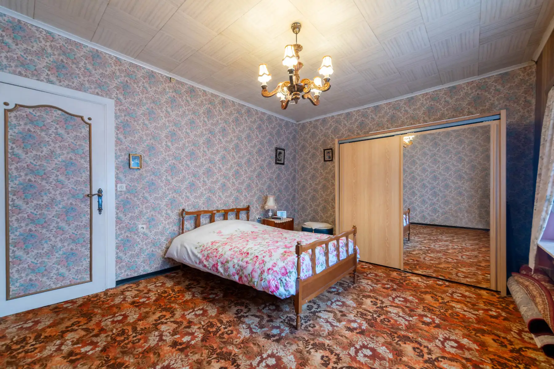 Ruime te renoveren woning met leuke tuin.&nbsp; foto 11