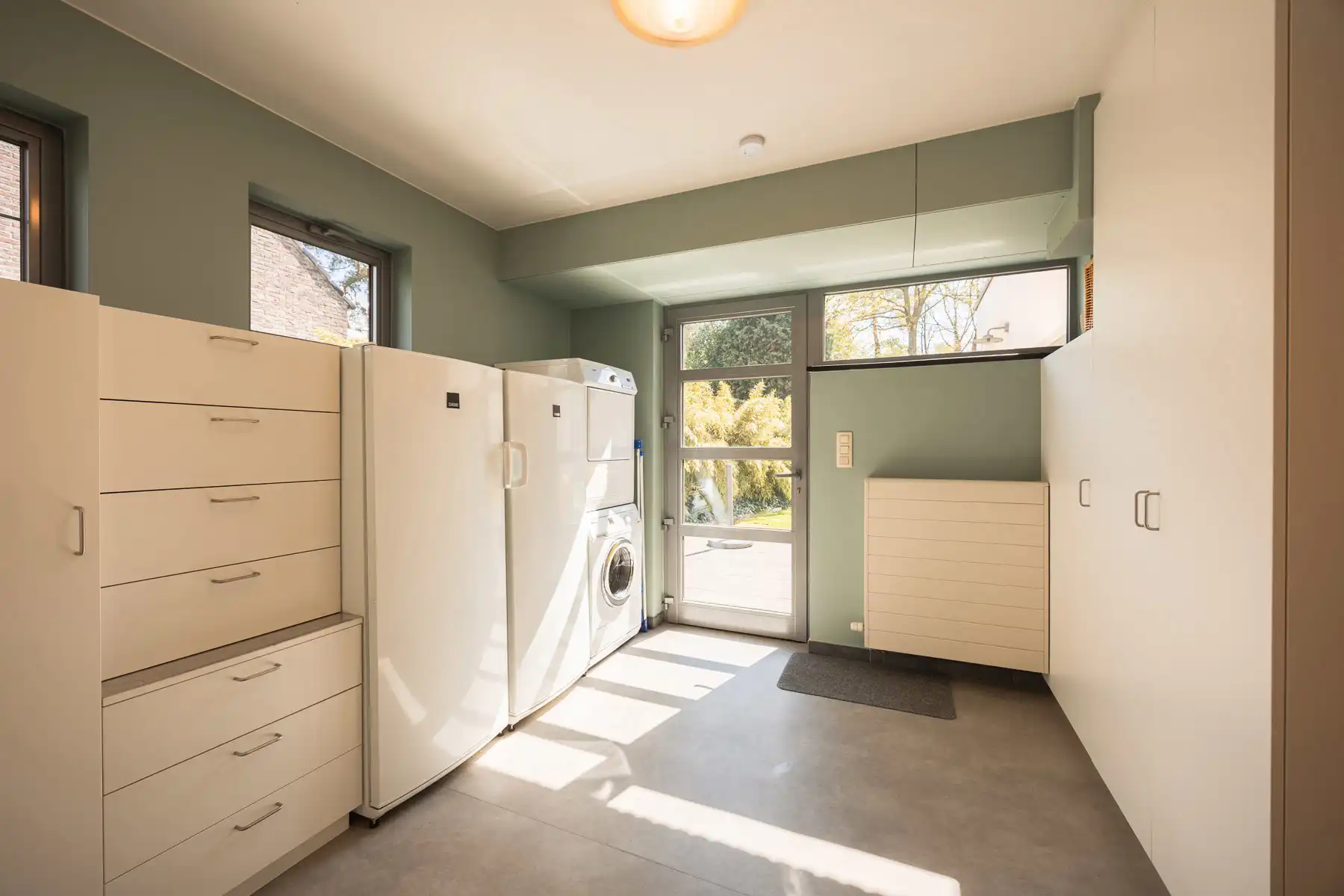 Ruime energiezuinige woning in rustige wijk foto 14