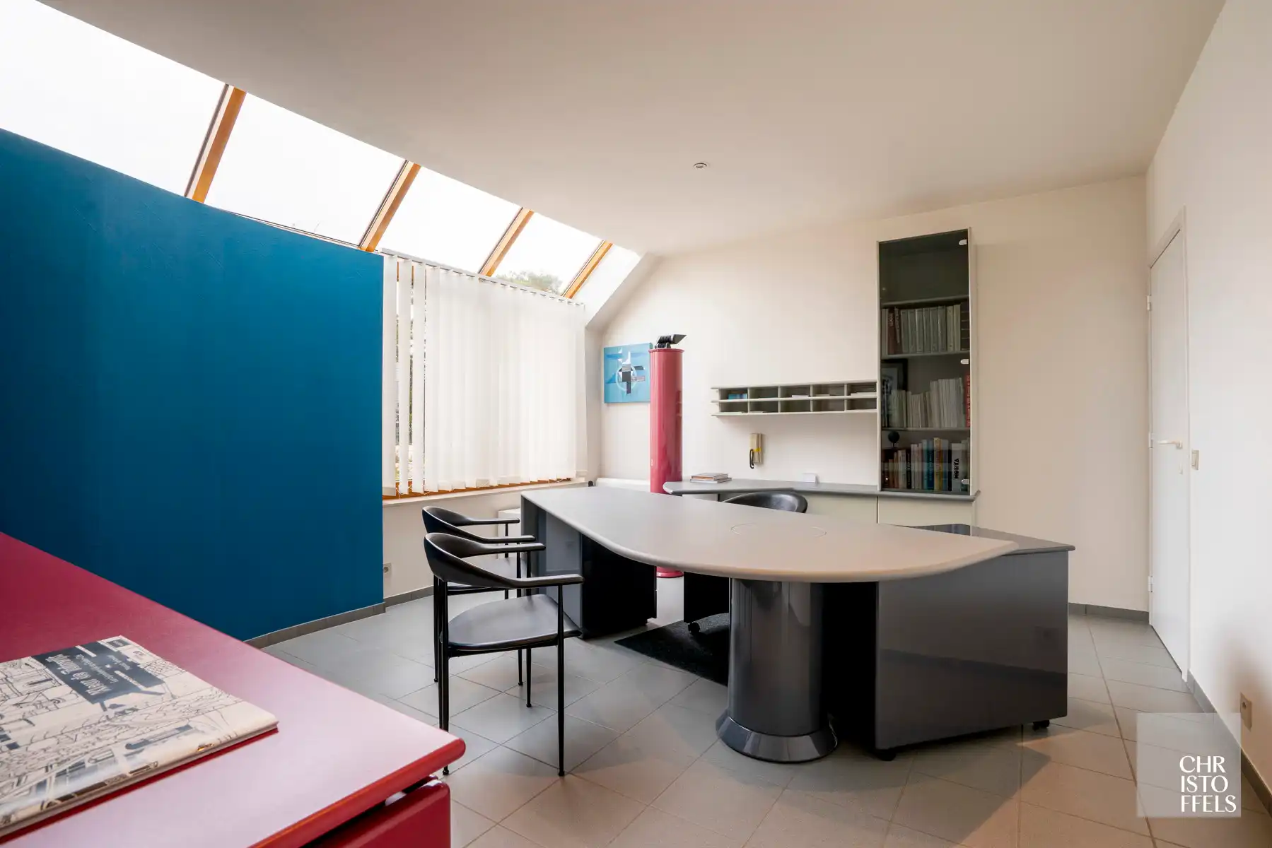 Villa van 496 m² met kantoren op een uniek perceel van 2.400 m²! foto 21