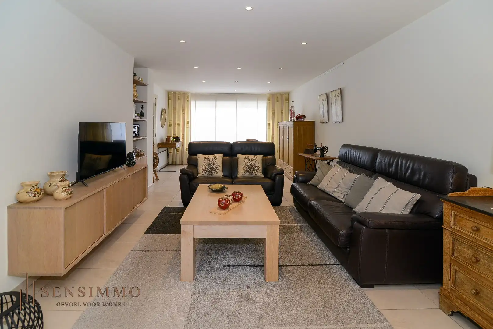 Halfopen woning met 4 slaapkamers foto 5