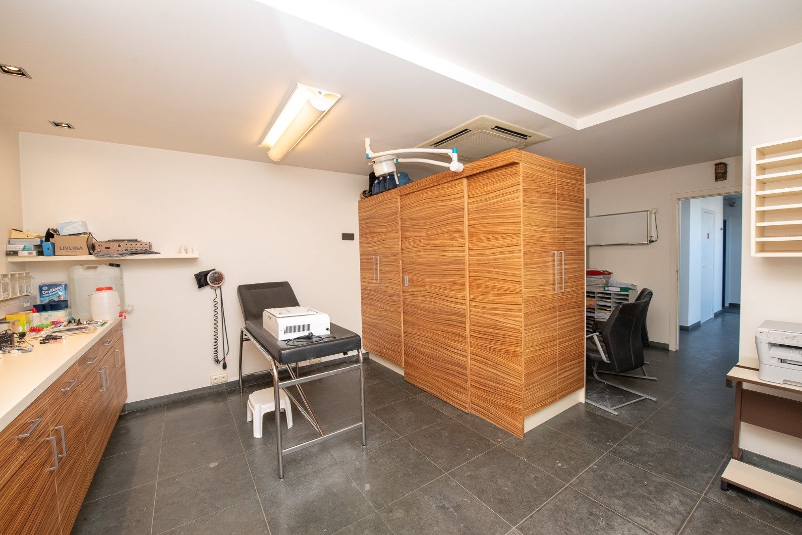 Huisartsencentrum Wielsbeke TE KOOP foto 3