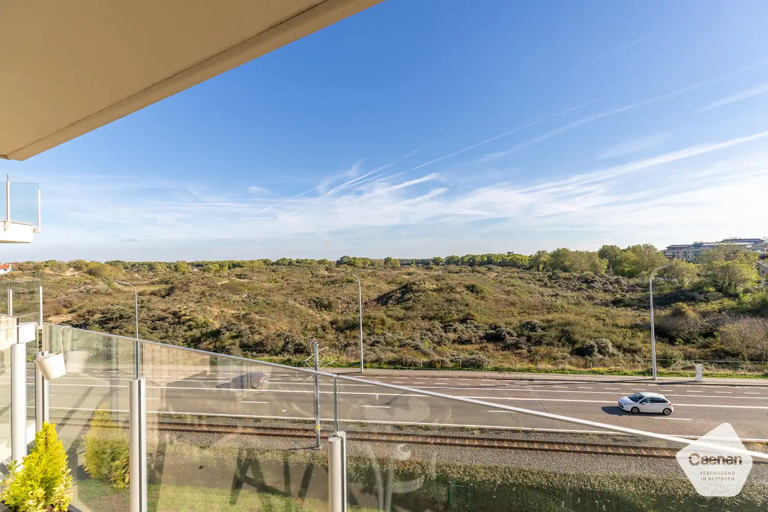Verzorgde, zuid-gerichte studio met zicht op de Simliduinen foto 6