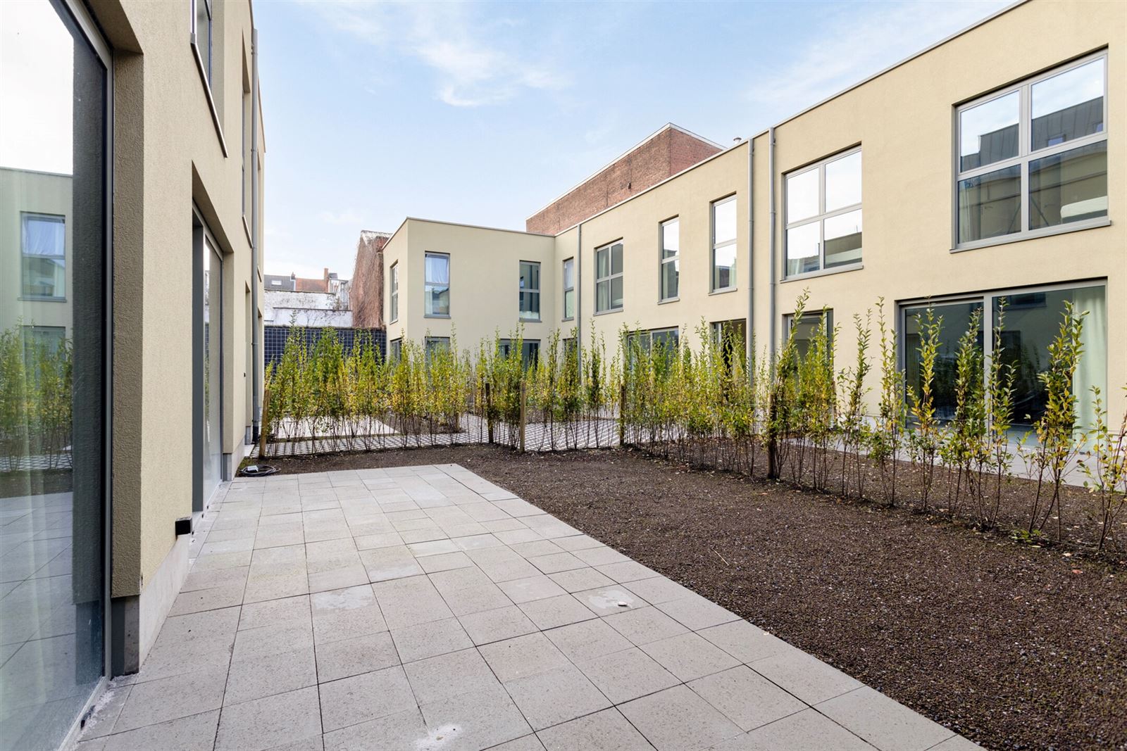 Gemeubelde nieuwbouwwoning met 2 slaapkamers foto 20