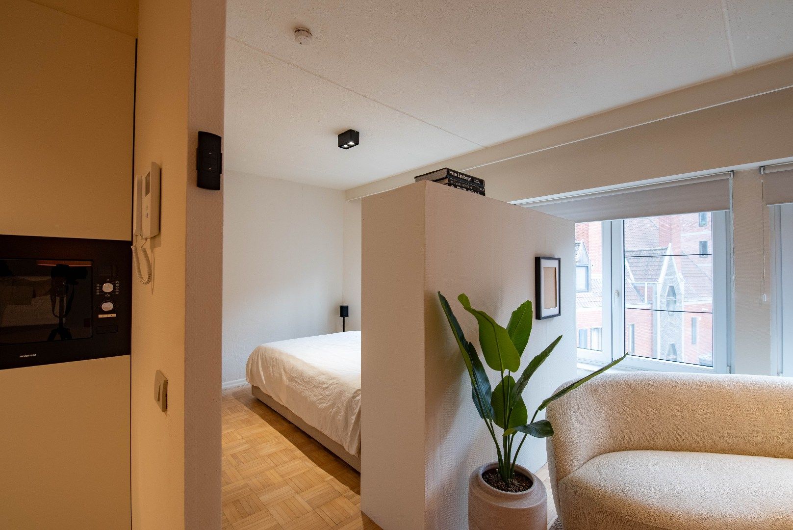 Luxueuze gemeubelde studio aan de Grote Markt foto 4