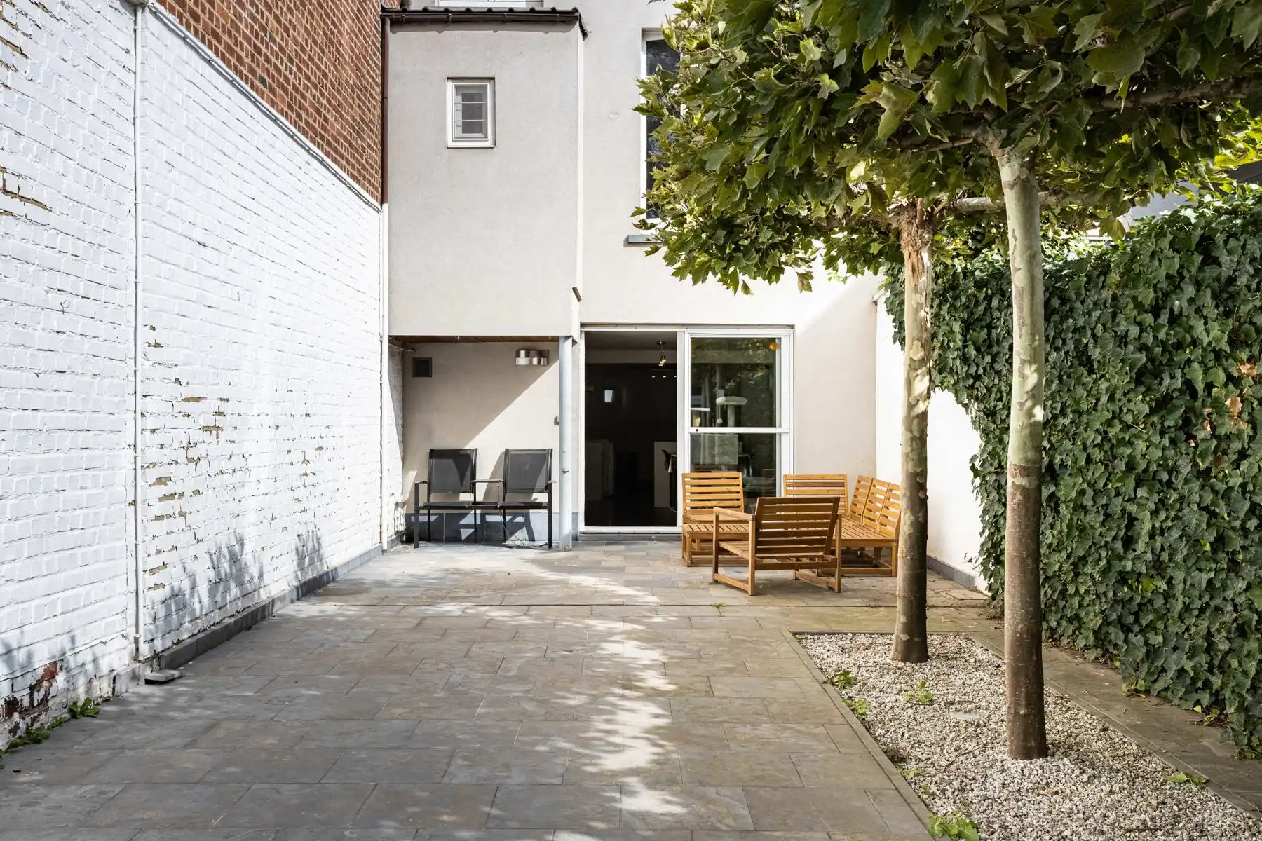 Instapklare herenwoning met 4 slaapkamers en stadstuin!  foto 24