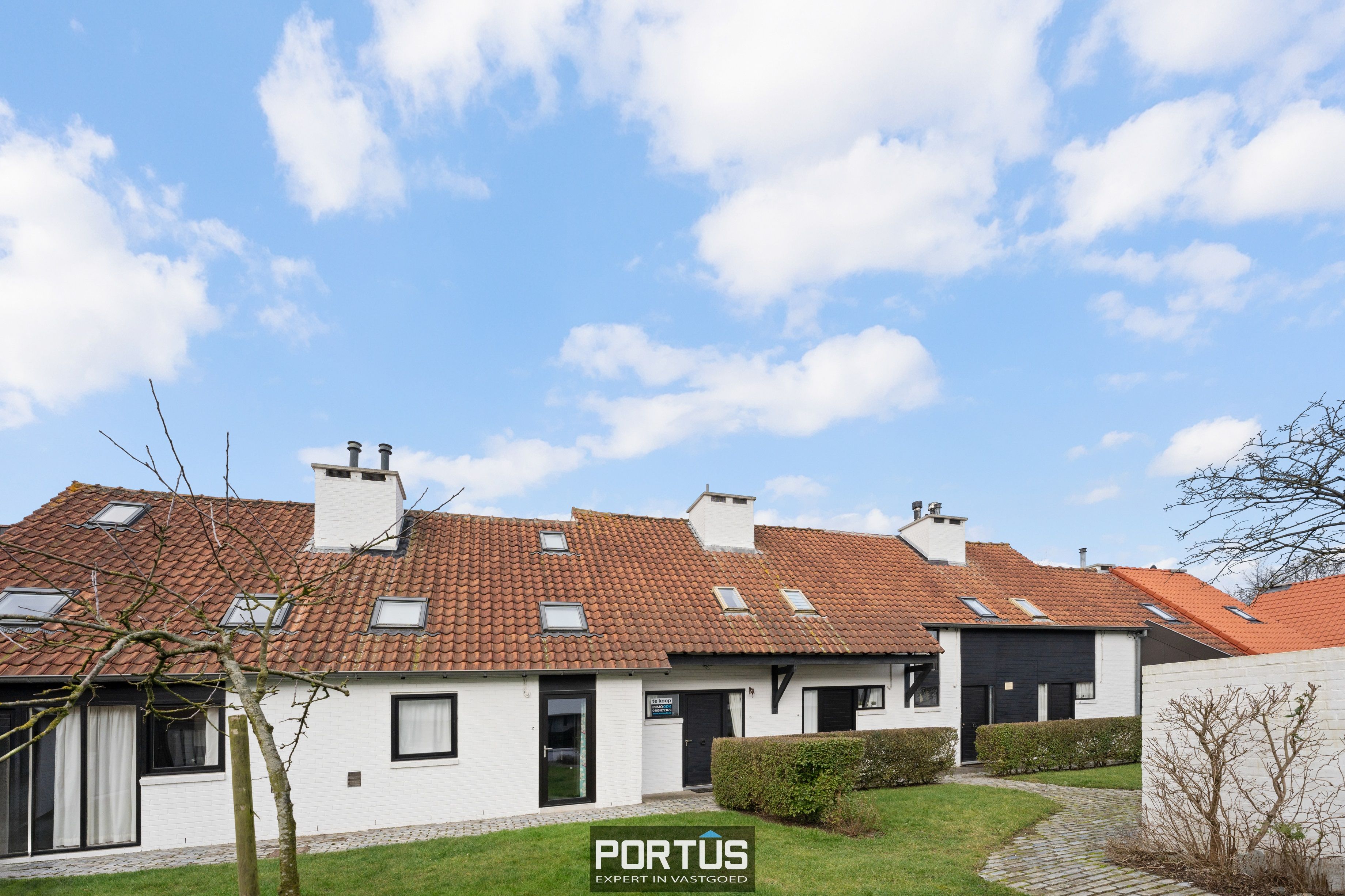 Woning met tuin en parking te koop in domein Ysermonde te Nieuwpoort foto {{pictureIndex}}