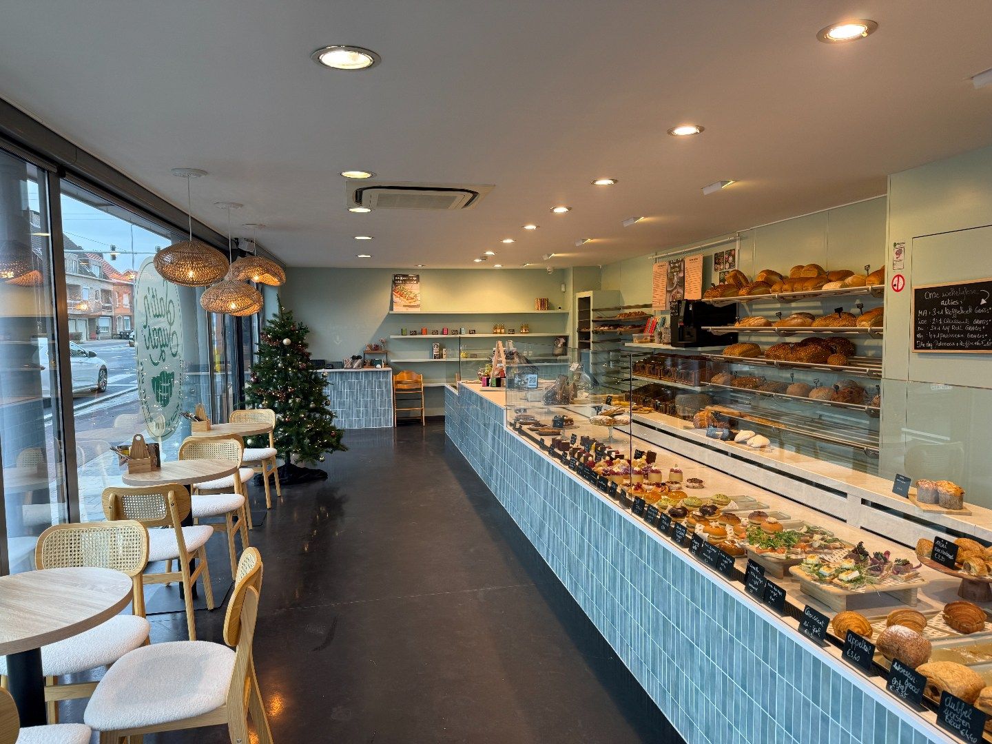 Handelsgelijkvloers met werkplaats foto 3