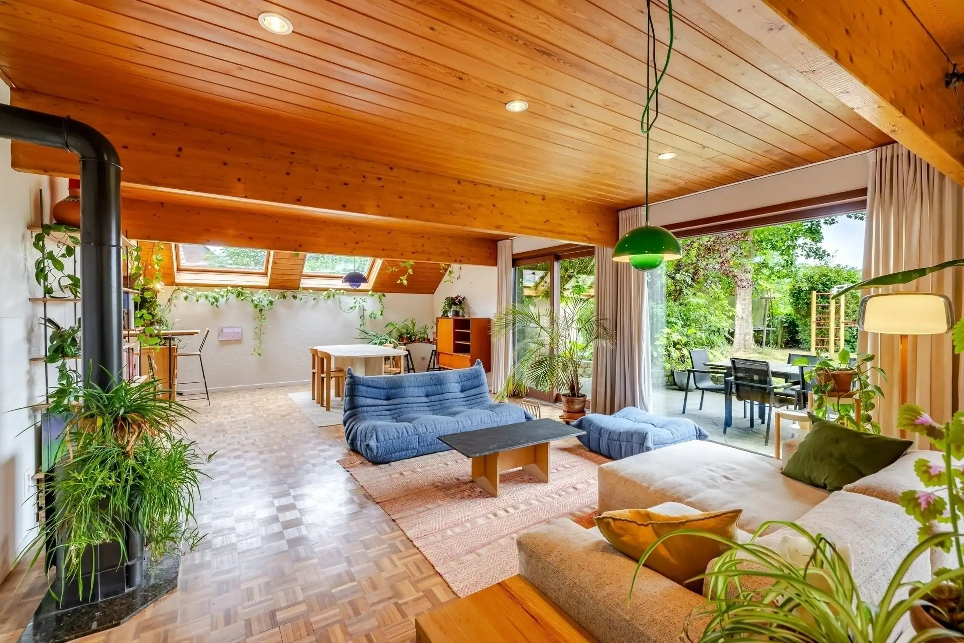 Karaktervollevrijstaande woning met EPC label A in Wichelen. foto 11