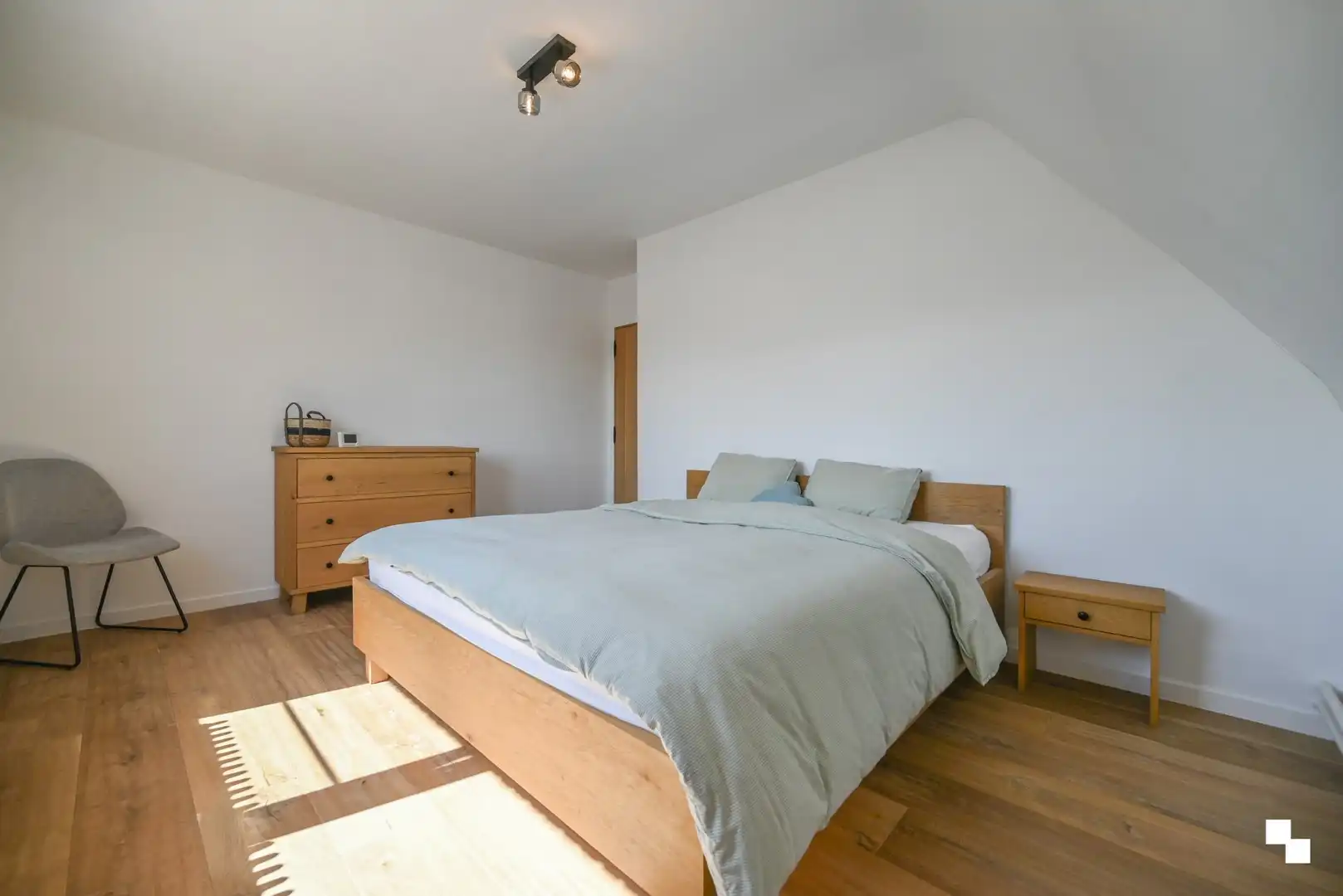 Karaktervolle vrijstaande woning te Ingelmunster foto 28