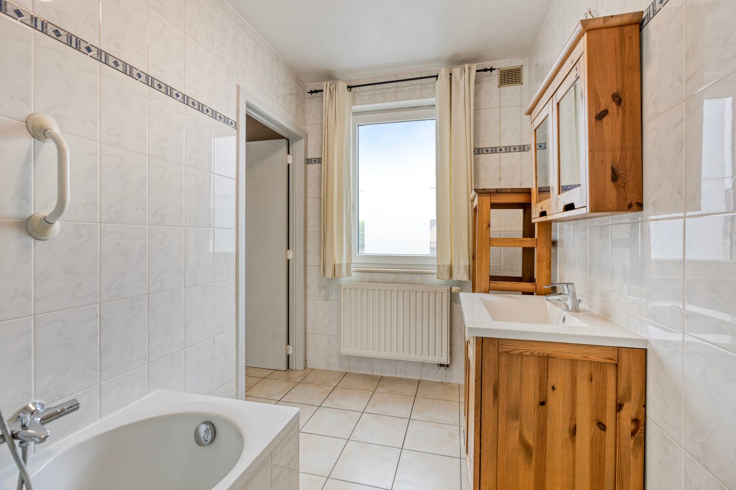 INSTAPKLARE WONING MET VERGUND MAGAZIJN OP 4A 61CA! foto 23