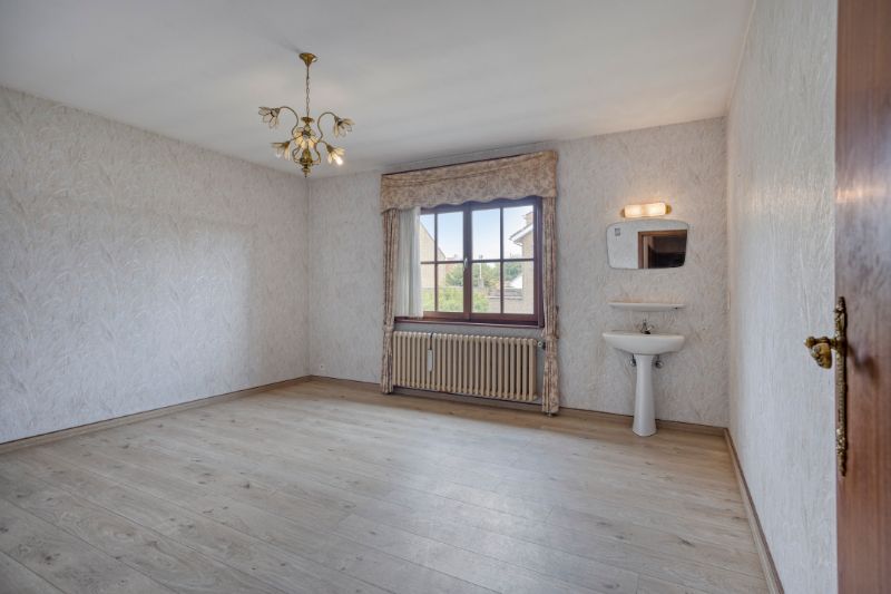 Vrijstaande ruime bungalow foto 5