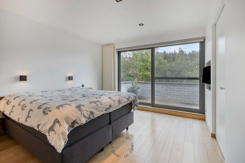 Exclusieve villa met zwembad in rustige wijk nabij het centrum van Beveren foto 13