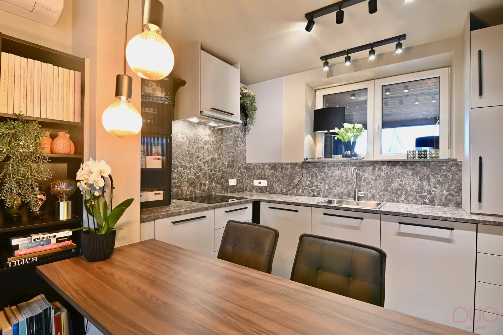 Instapklare, volledig gerenoveerde designwoning – inclusief inboedel aan meerprijs foto 9